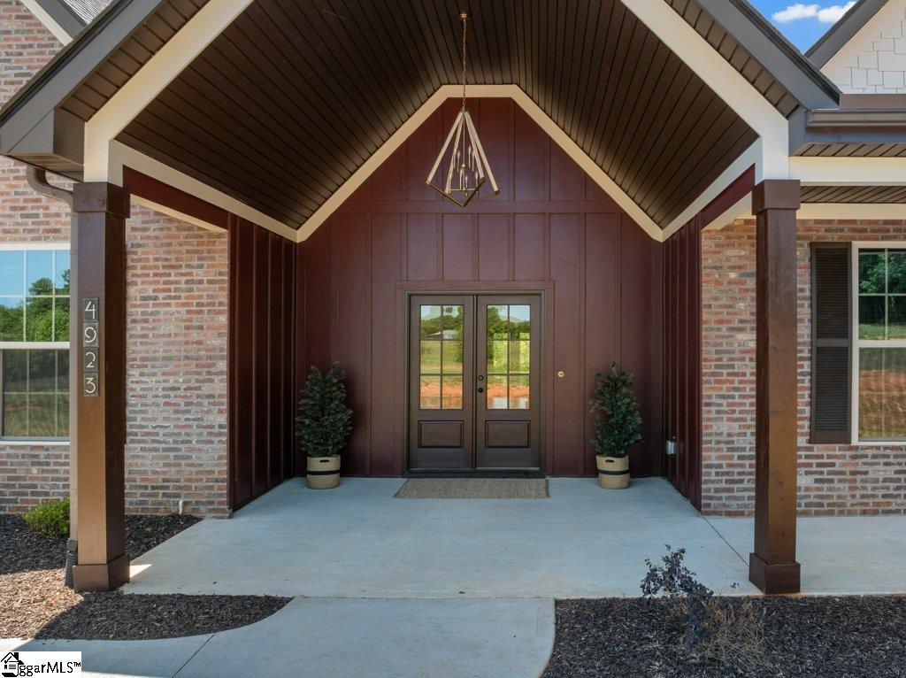 4923 Jug Factory Road Property Photo 4