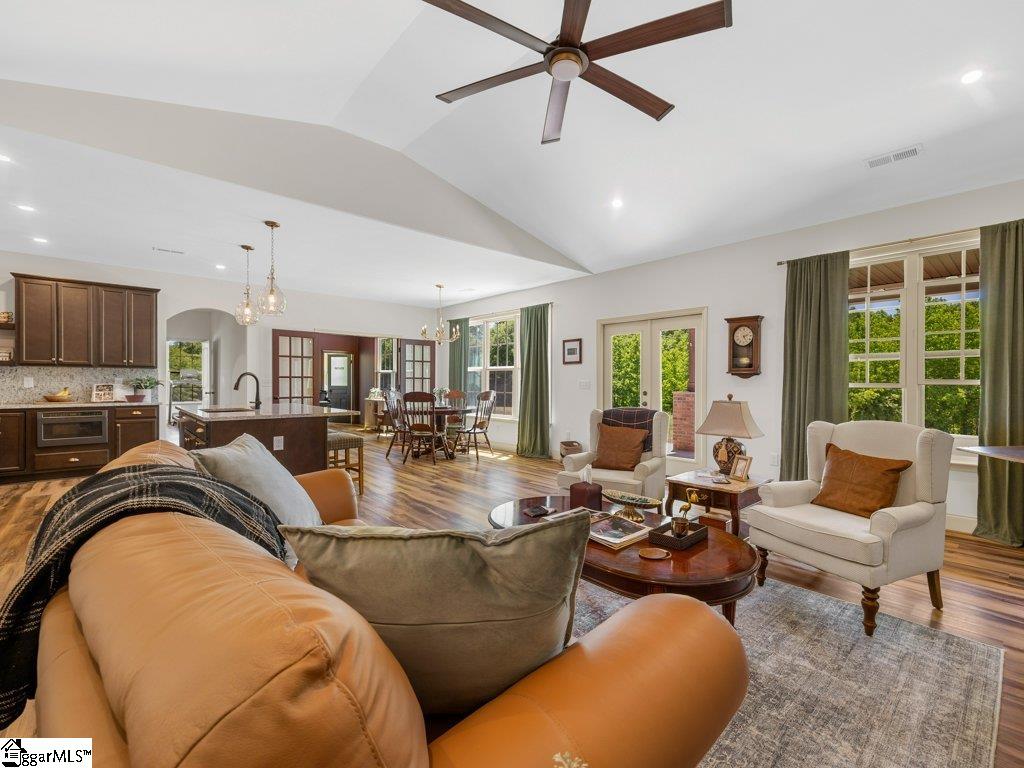 4923 Jug Factory Road Property Photo 11