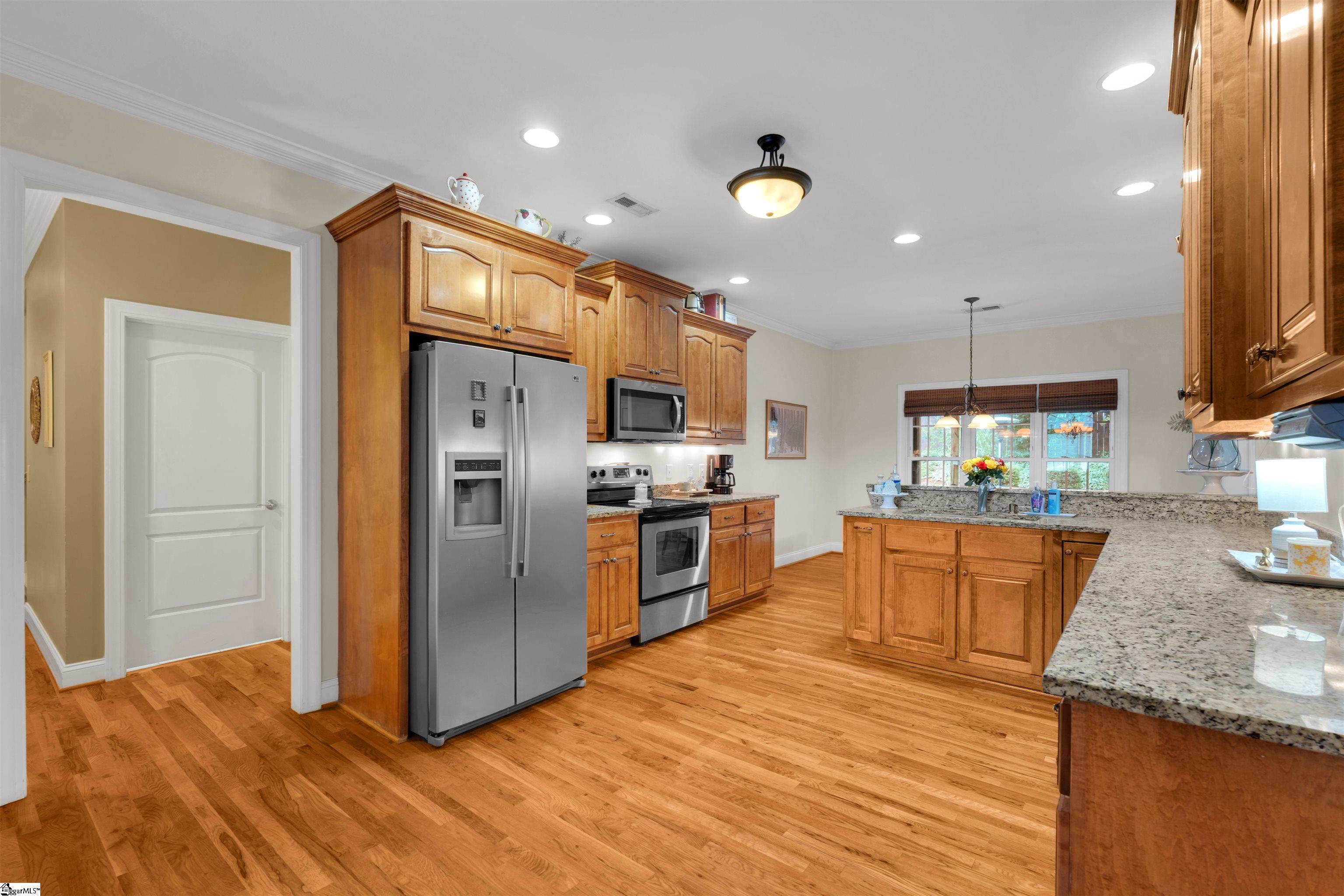 109 Windsong Court Property Photo 7