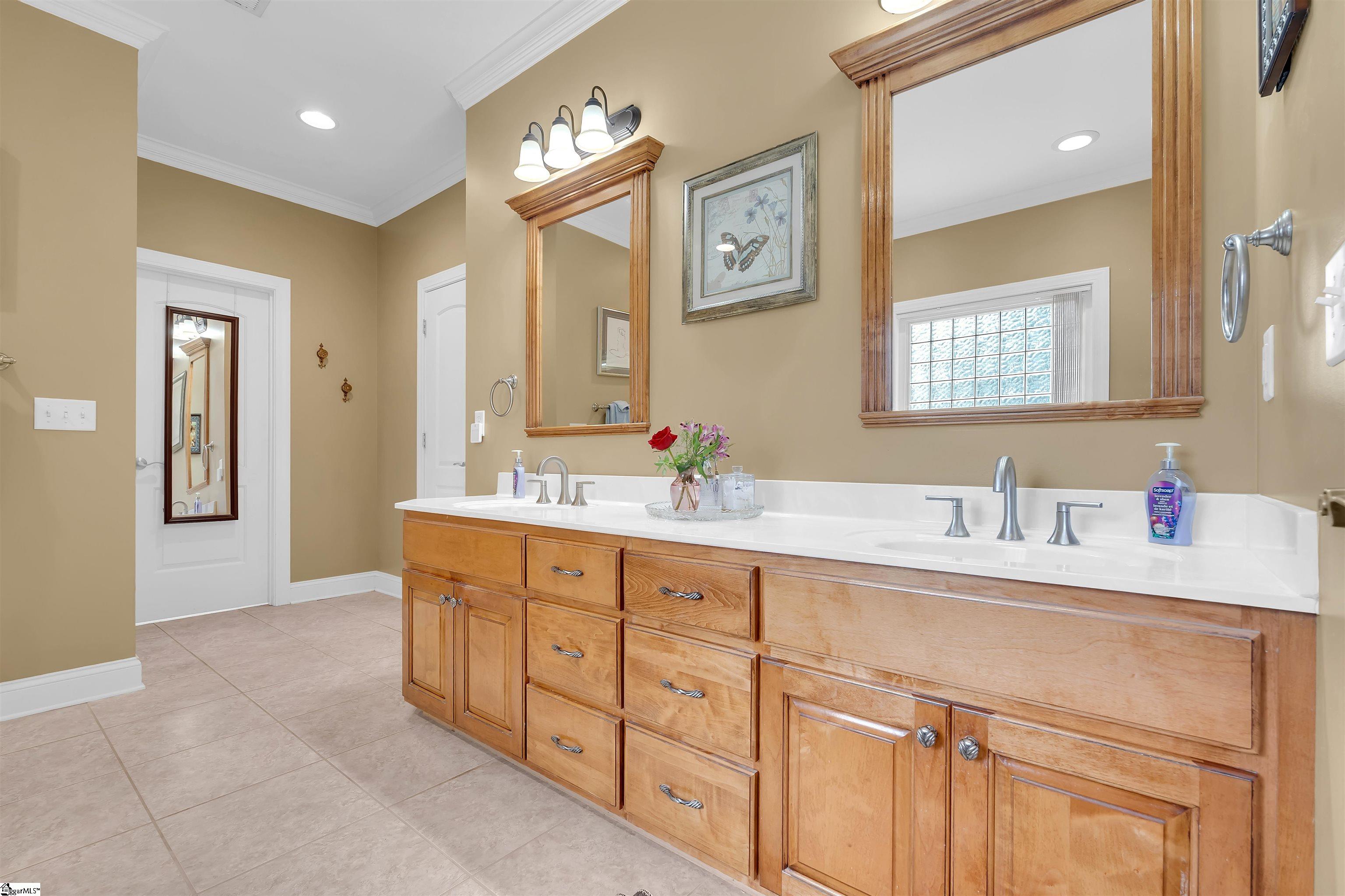 109 Windsong Court Property Photo 12