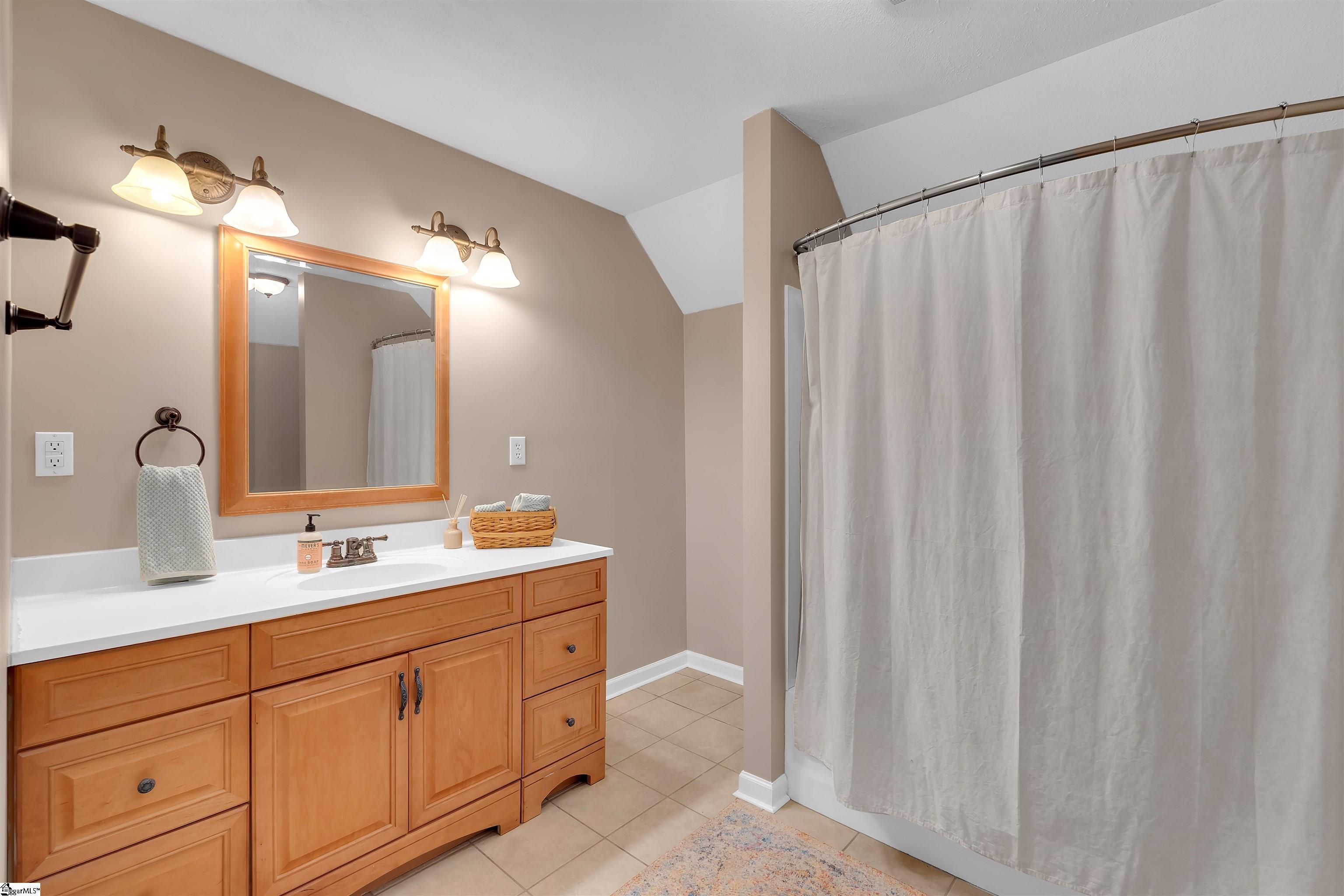 109 Windsong Court Property Photo 16