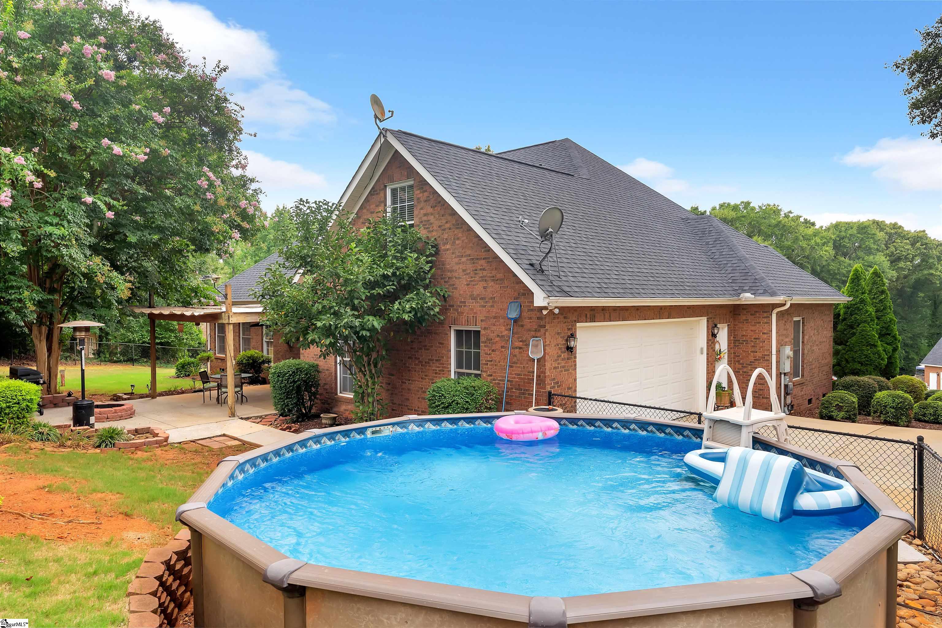 109 Windsong Court Property Photo 26