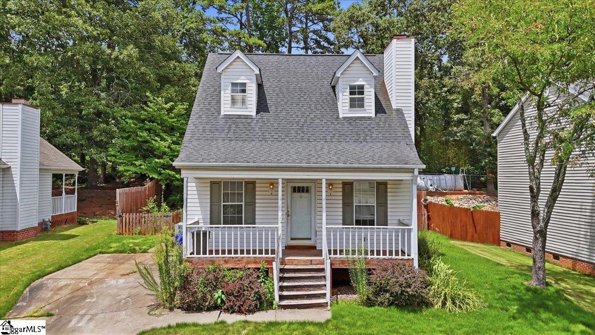 1024 Summit Drive Property Photo 1