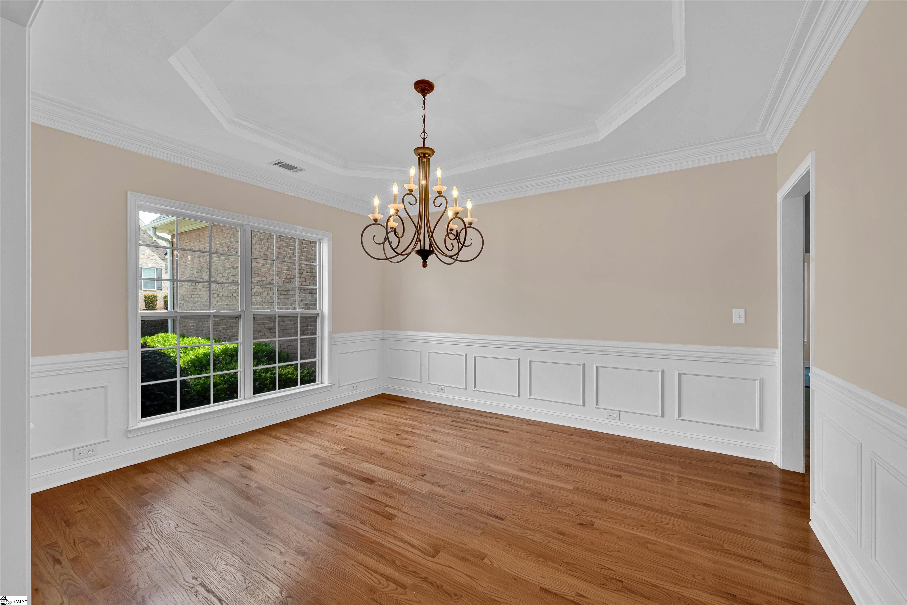 115 Gladstone Way Property Photo 10
