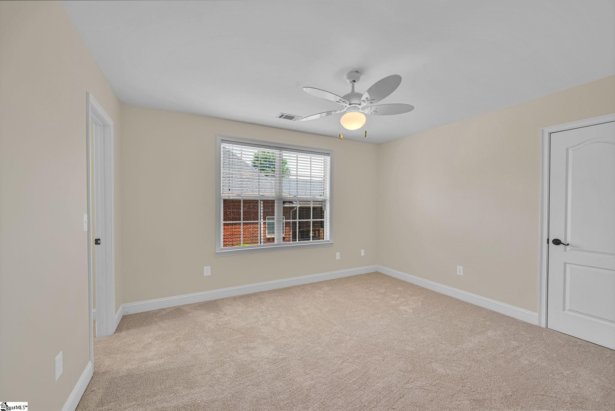 115 Gladstone Way Property Photo 34