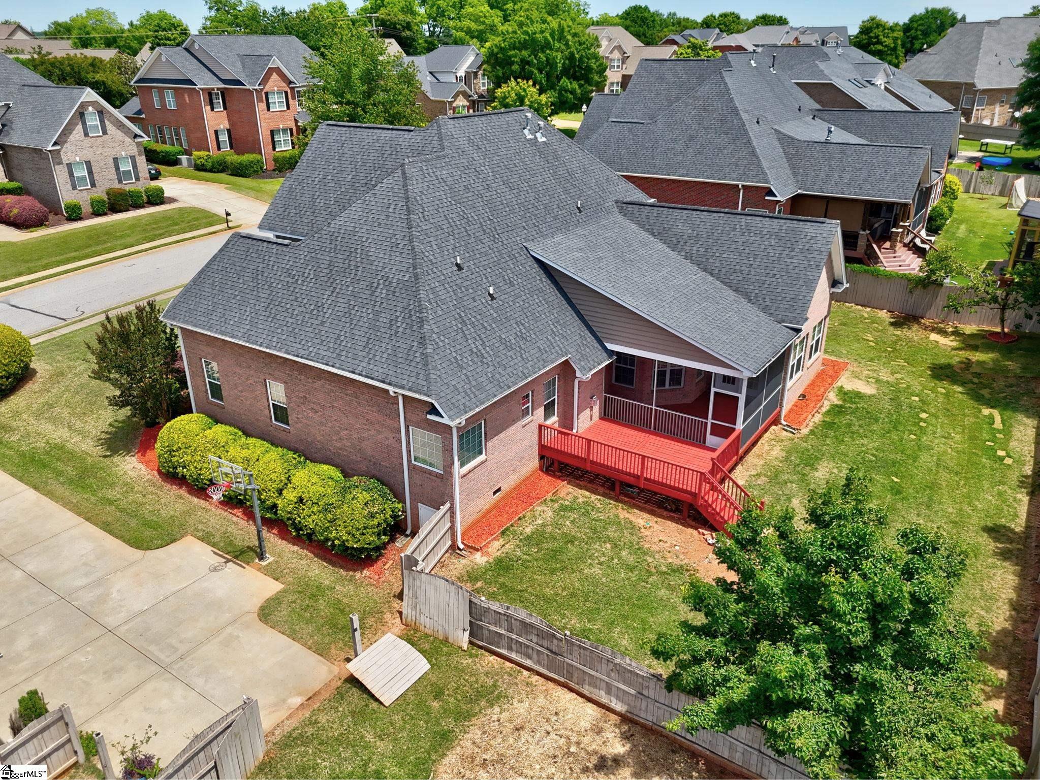 115 Gladstone Way Property Photo 41