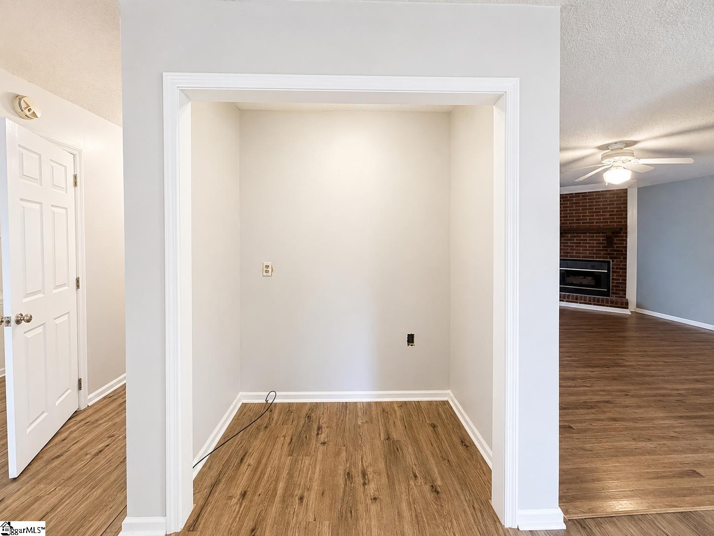 164 Greenway Avenue Property Photo 10