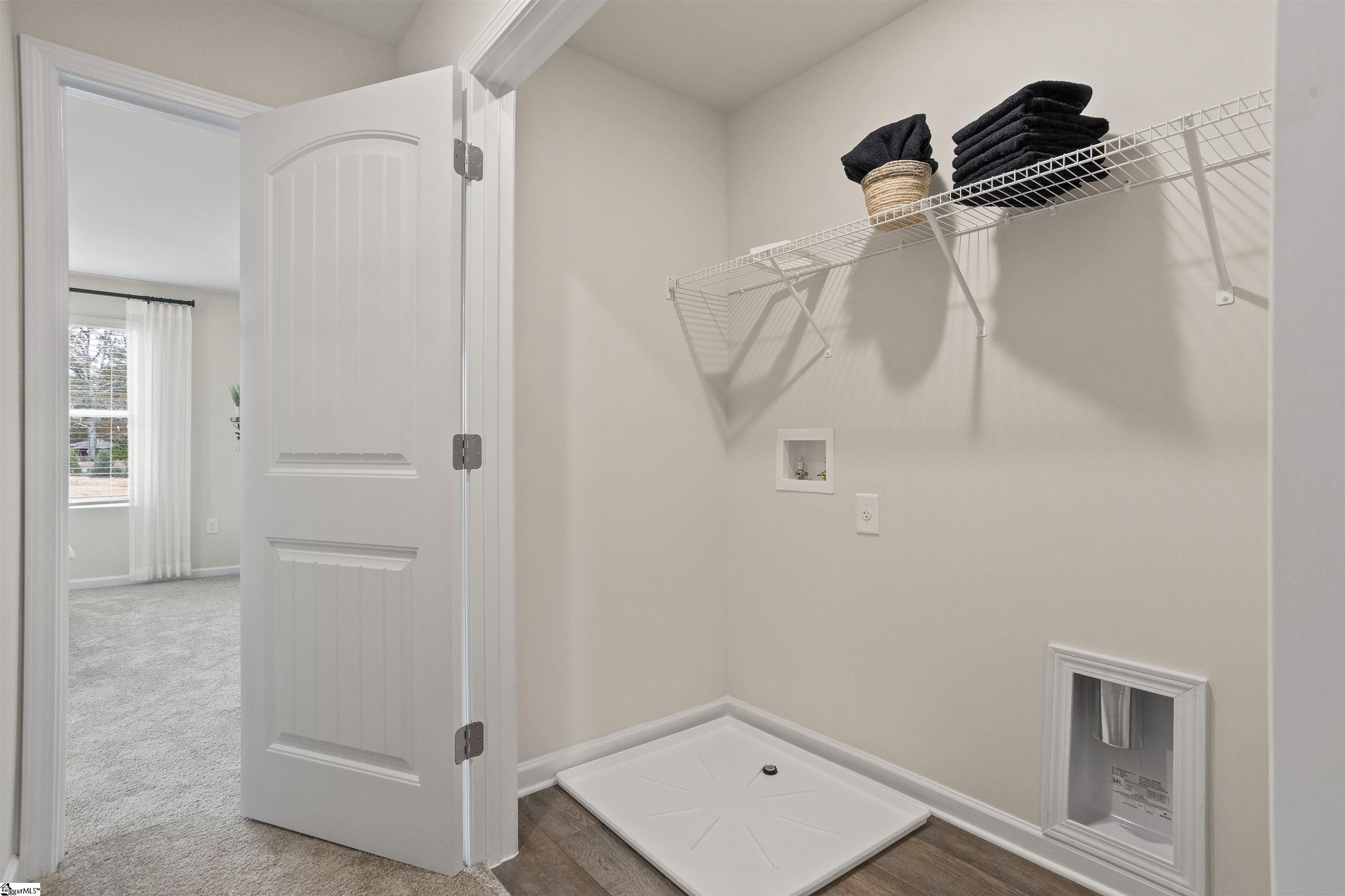 315 Heswall Court Property Photo 23
