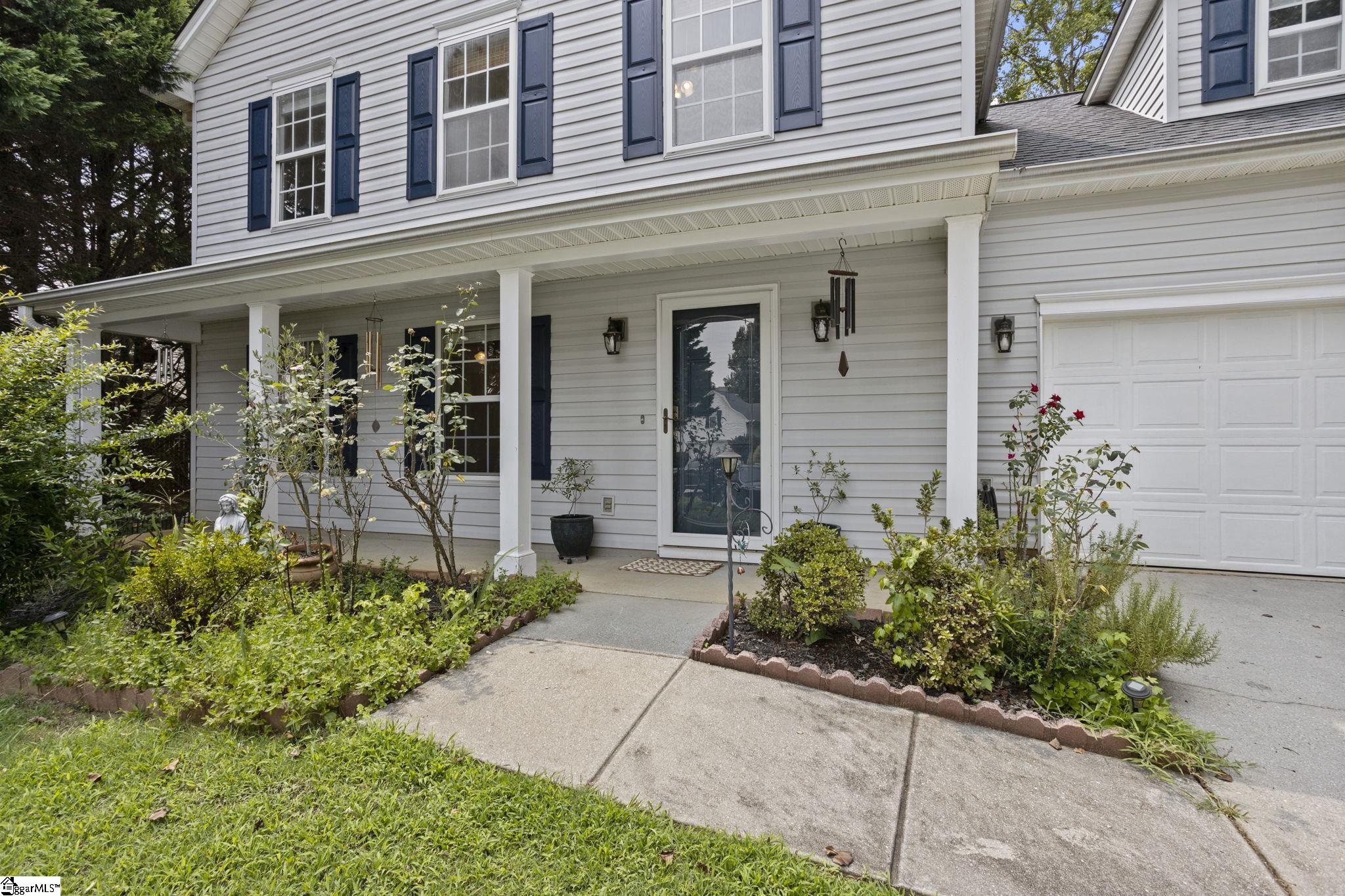 103 Raleigh Court Property Photo 2