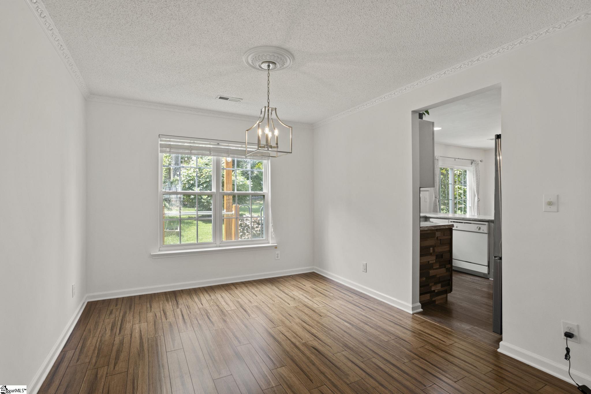 103 Raleigh Court Property Photo 9