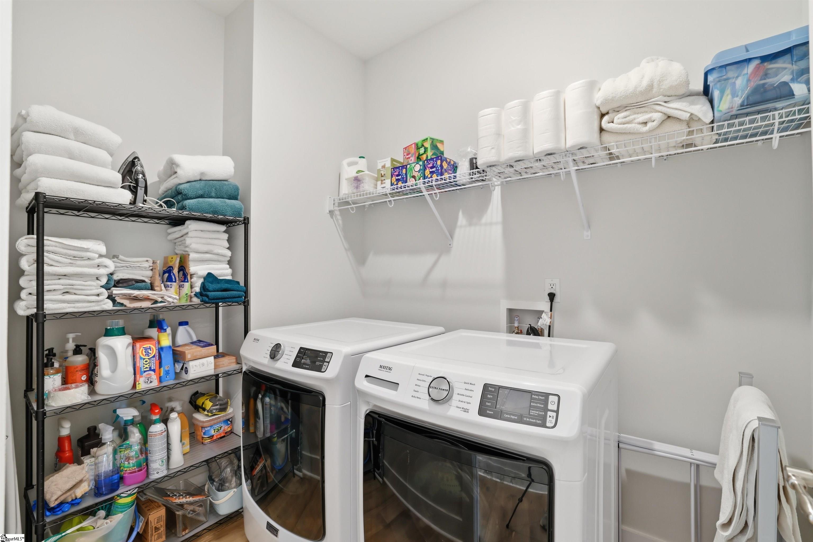528 Coolwater Drive Property Photo 25