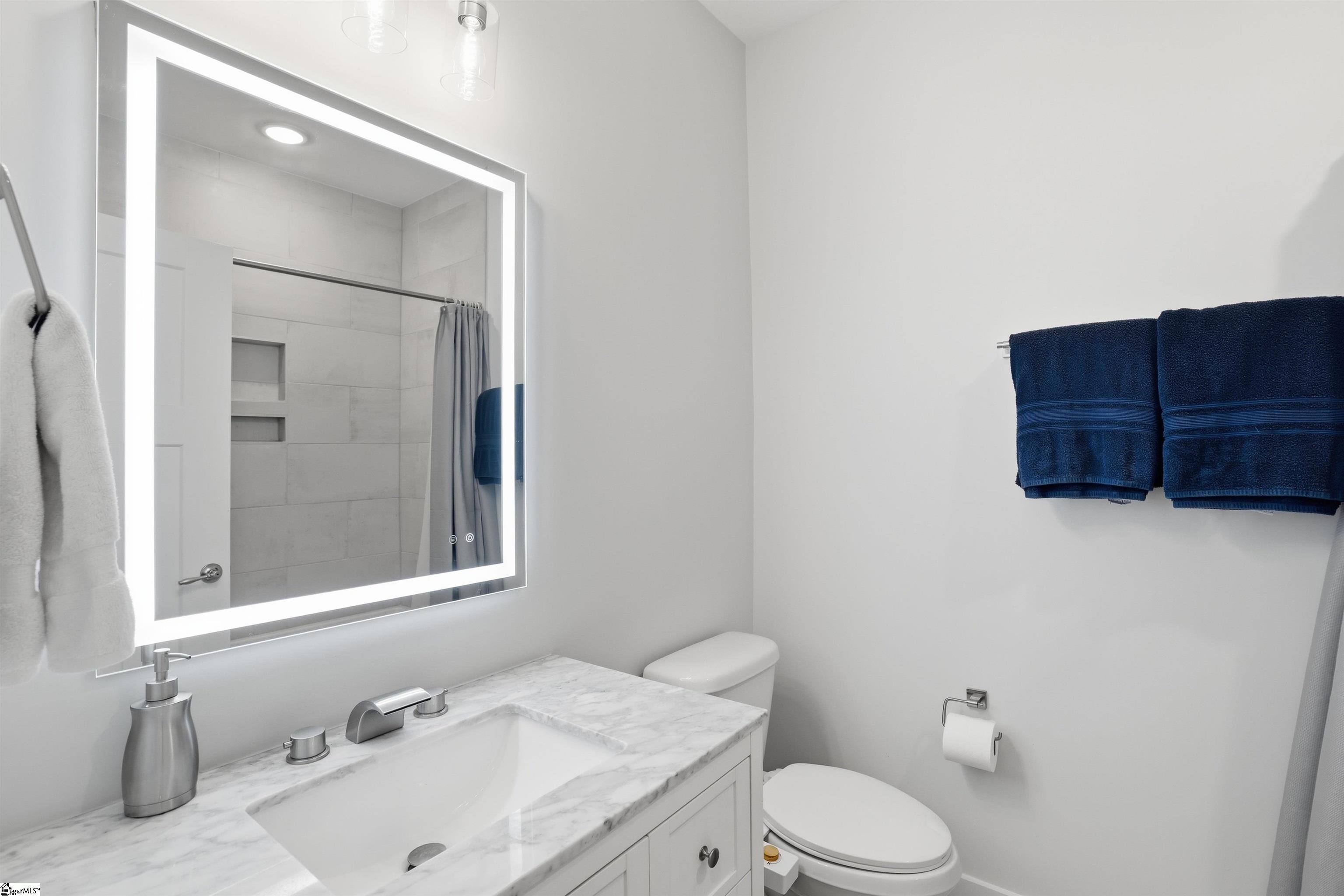 528 Coolwater Drive Property Photo 27