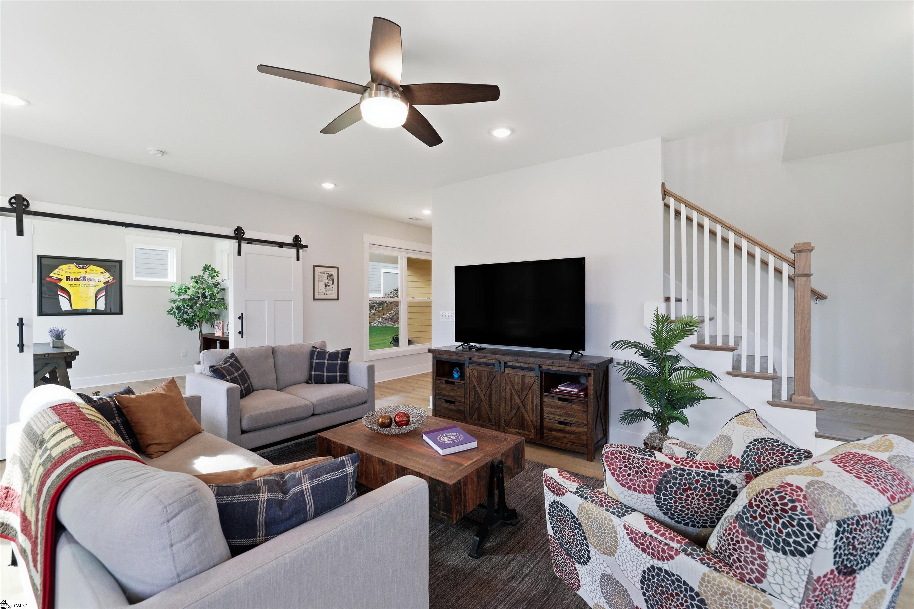 528 Coolwater Drive Property Photo 30