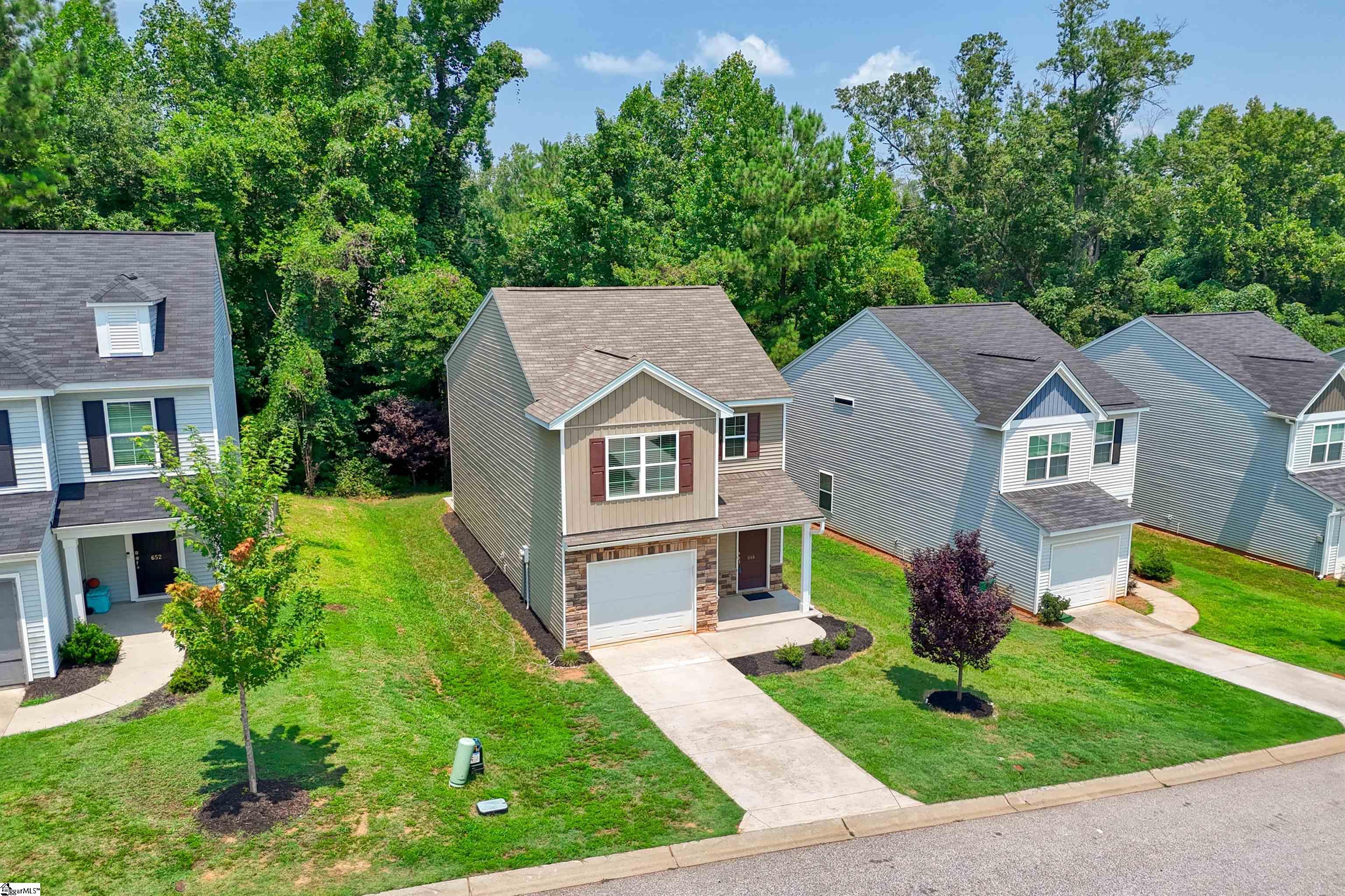648 Millsgate Circle Property Photo 3