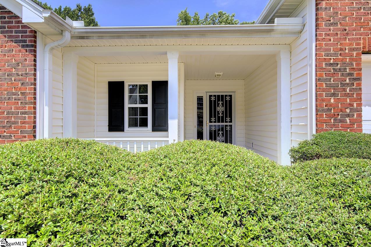 313 Highgate Circle Property Photo 3