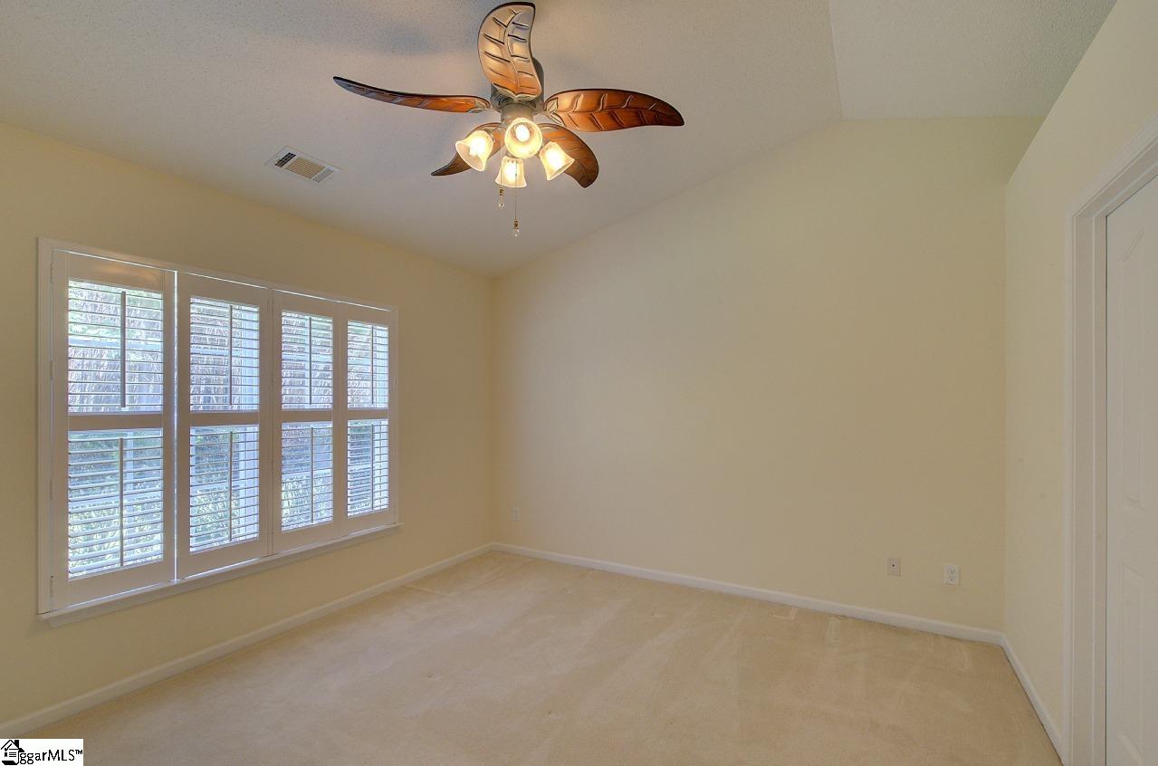 313 Highgate Circle Property Photo 12