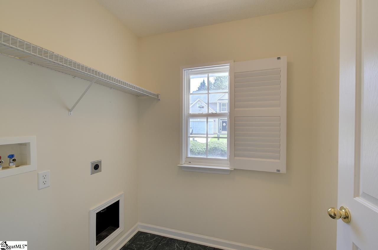 313 Highgate Circle Property Photo 19