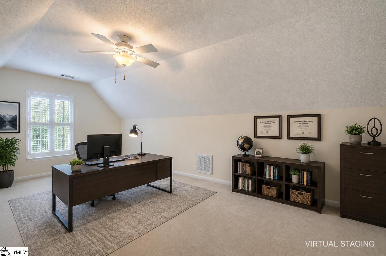 313 Highgate Circle Property Photo 23