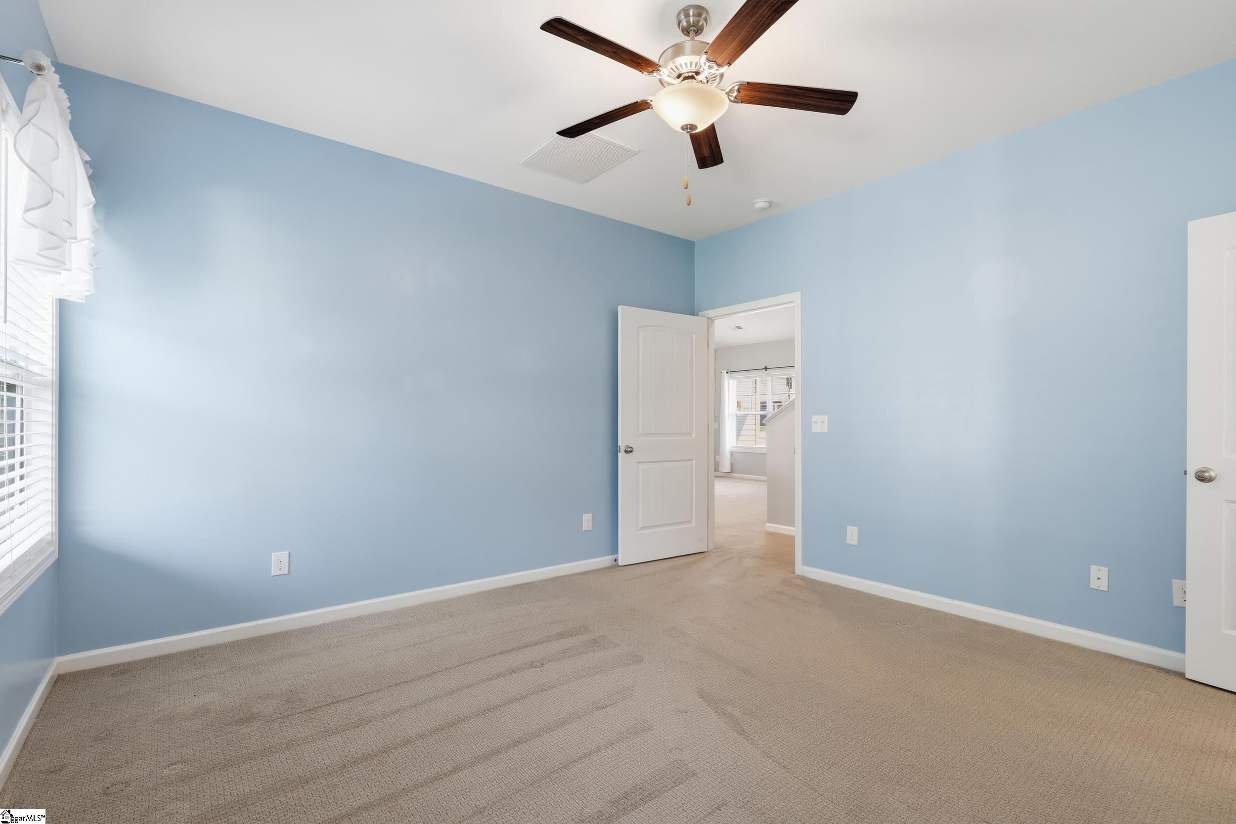 300 Icebow Road Property Photo 14