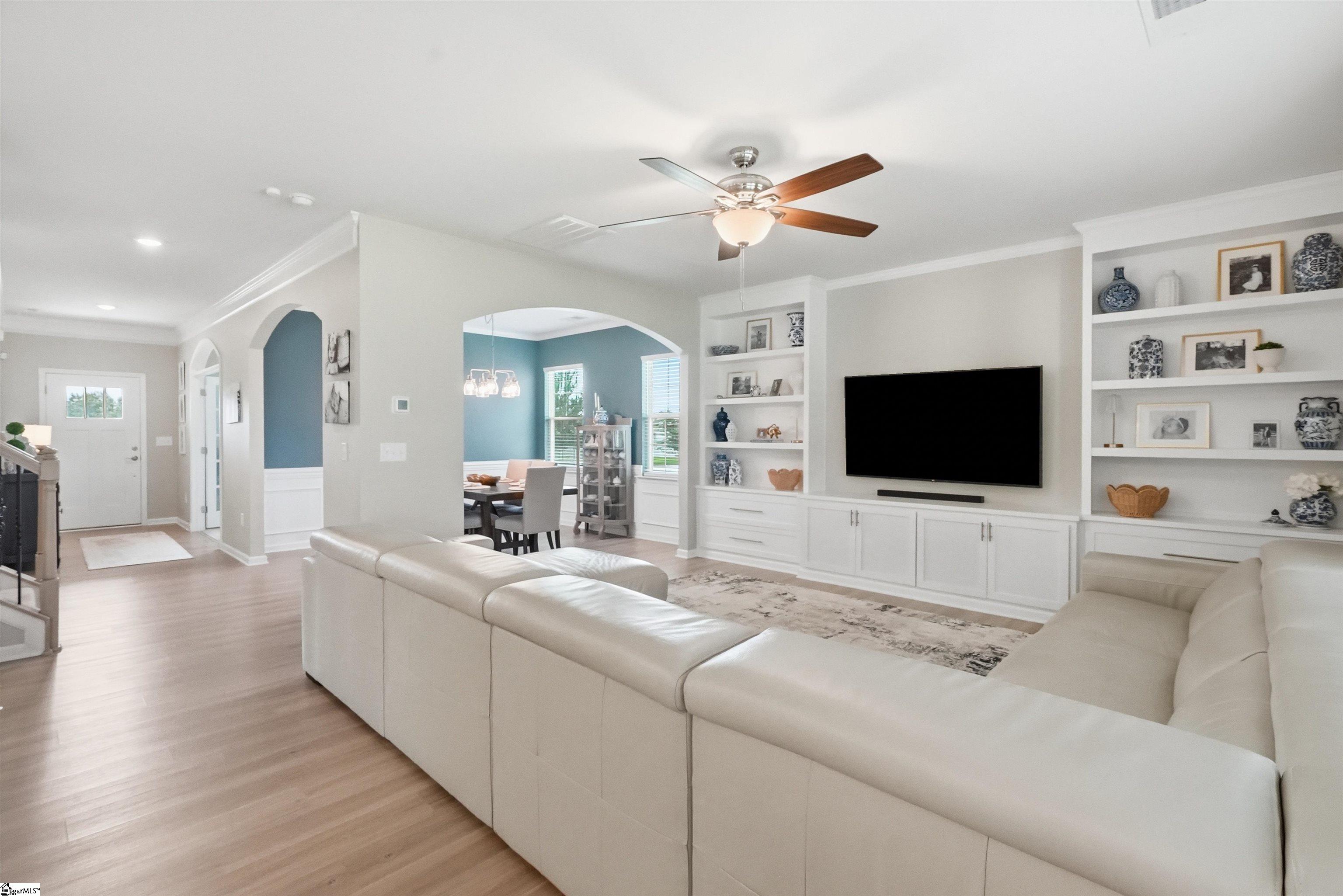 812 Barnum Court Property Photo 11
