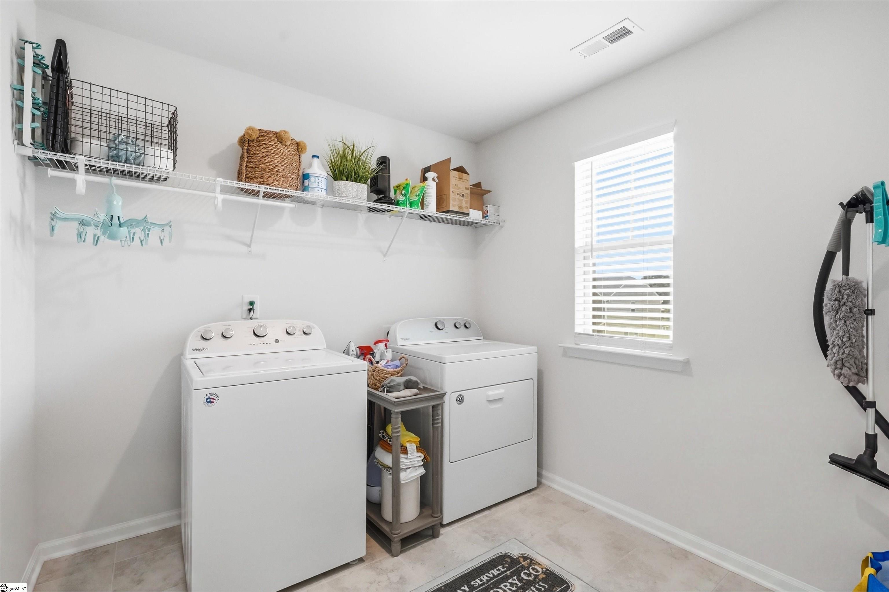 812 Barnum Court Property Photo 41