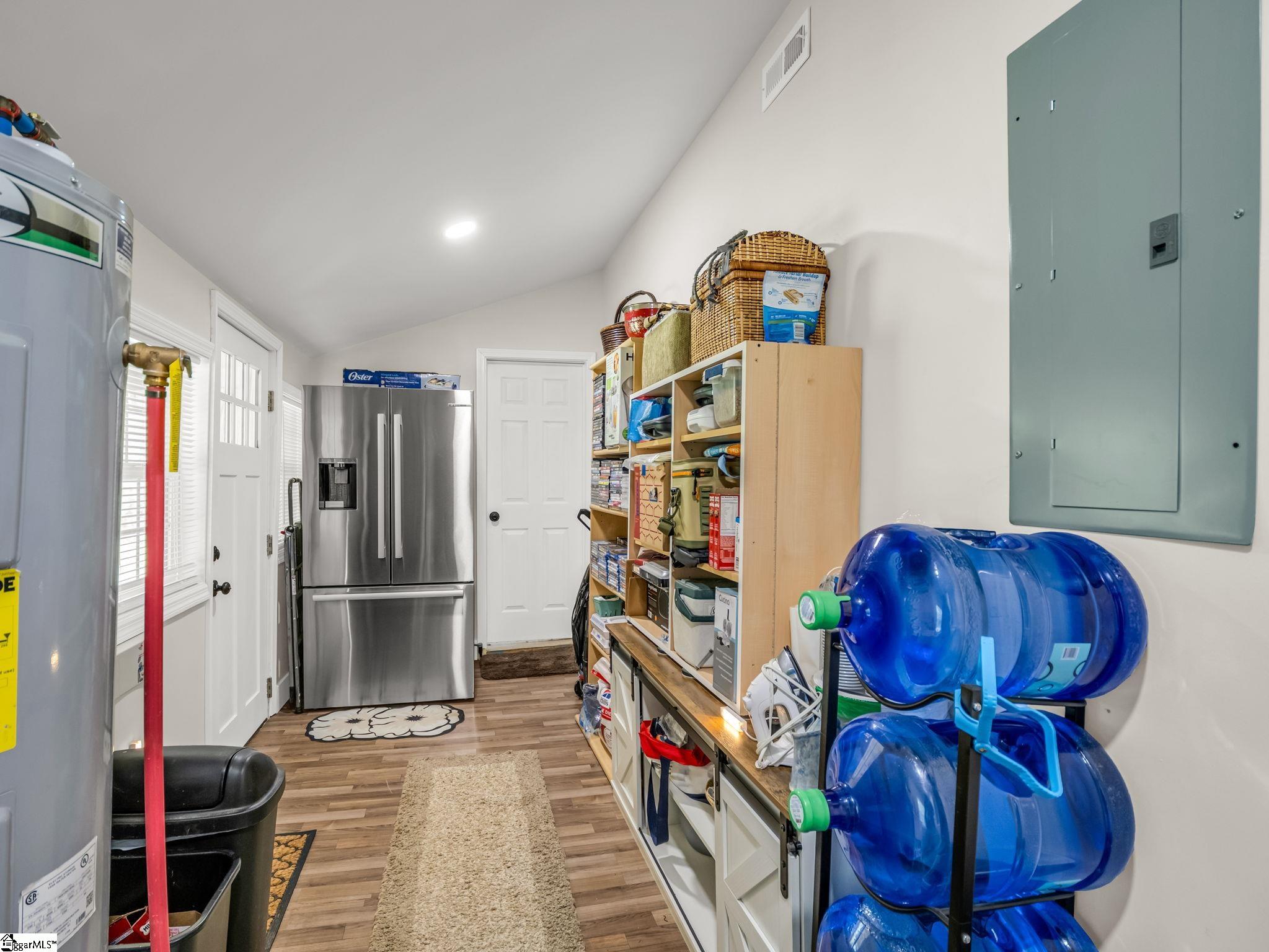 605 Hollis Road Property Photo 15