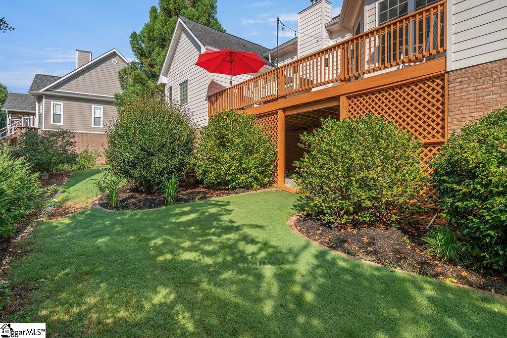 1018 Bent Creek Run Drive Property Photo 8