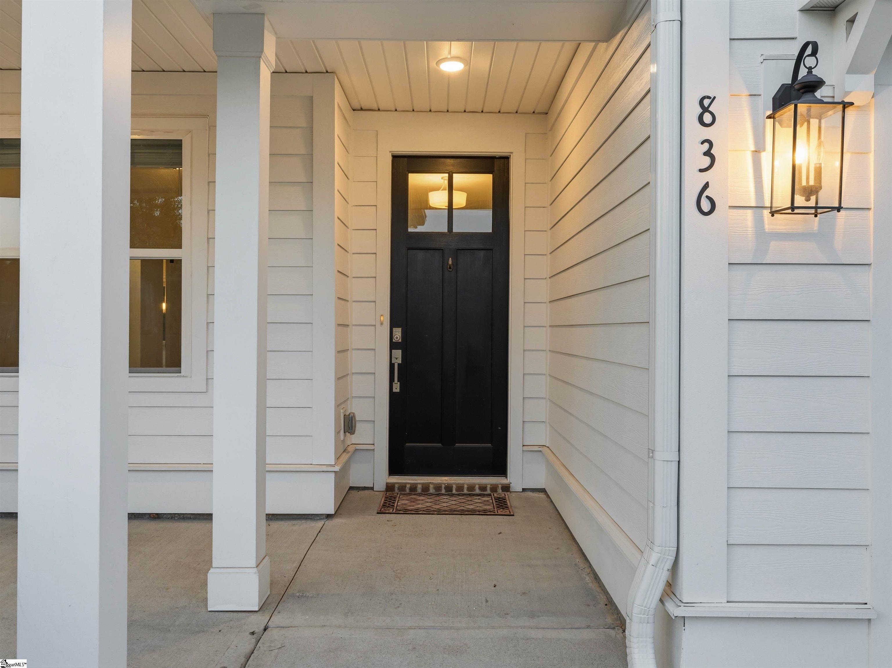 836 Orchard Valley Lane Property Photo 4