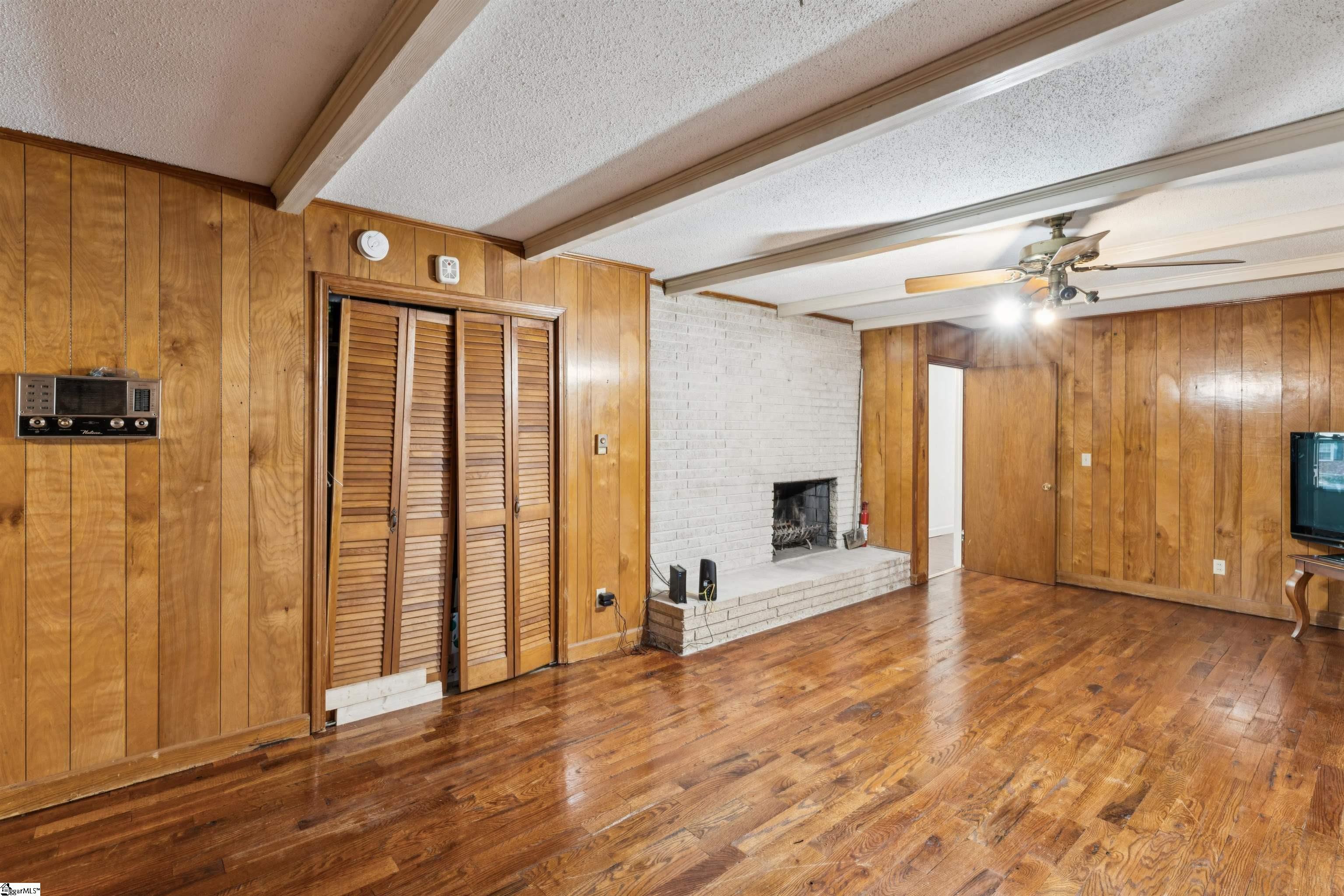 213 Dellrose Circle Property Photo 14