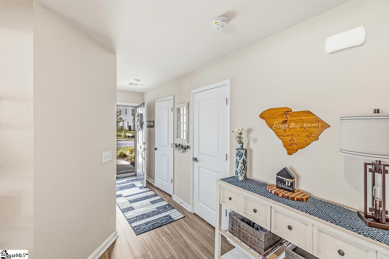 323 Whittier Street Property Photo 4