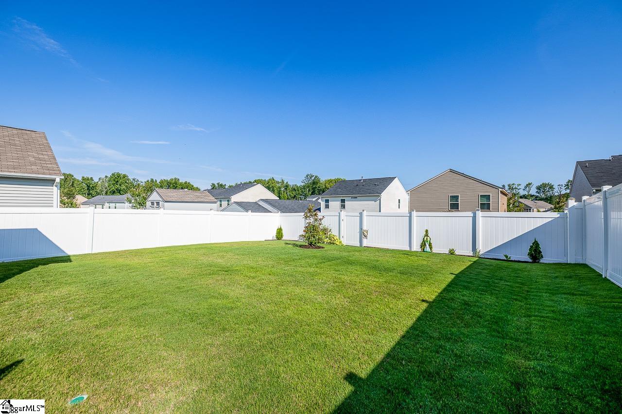 323 Whittier Street Property Photo 43