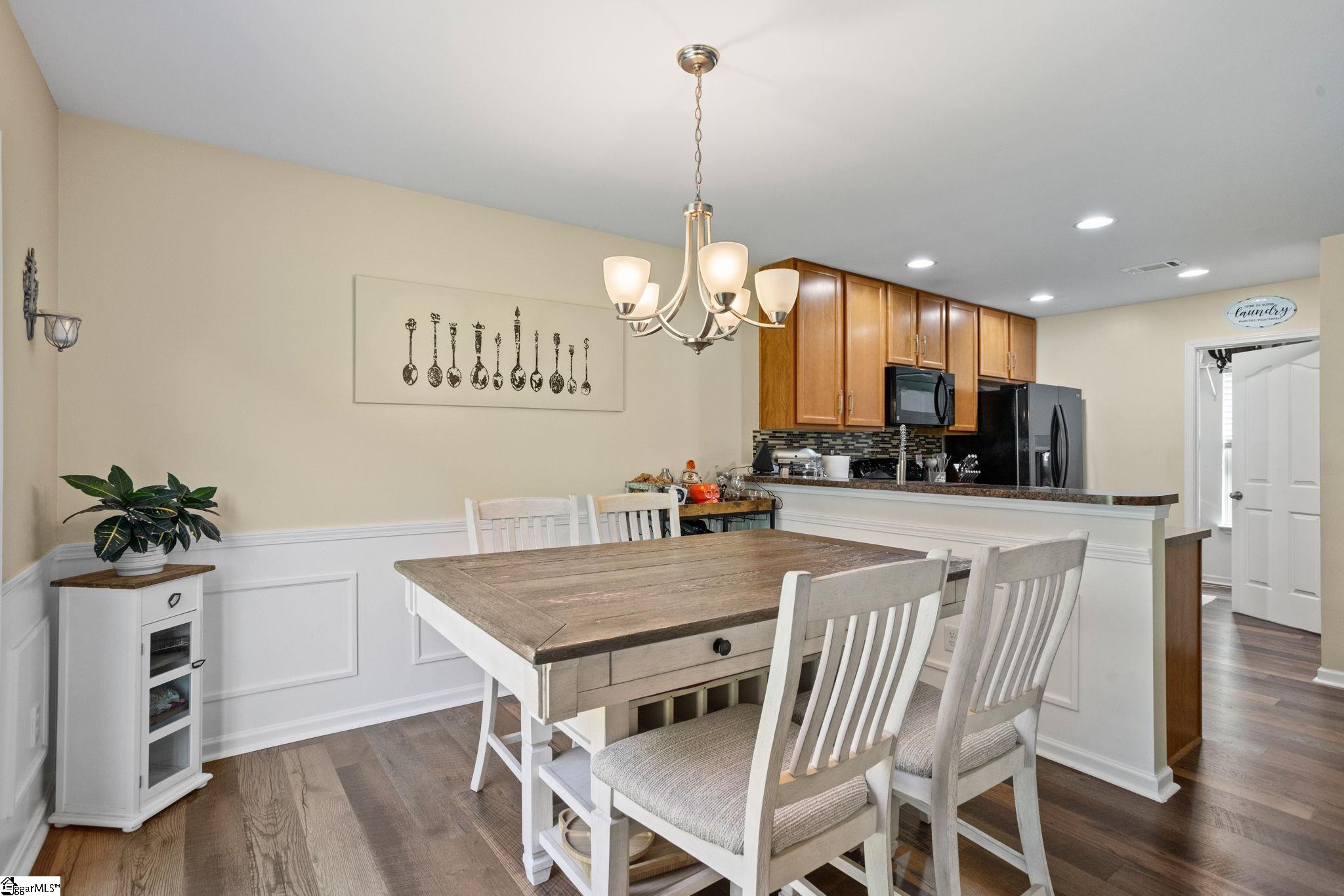 19 Ivory Arch Court Property Photo 13