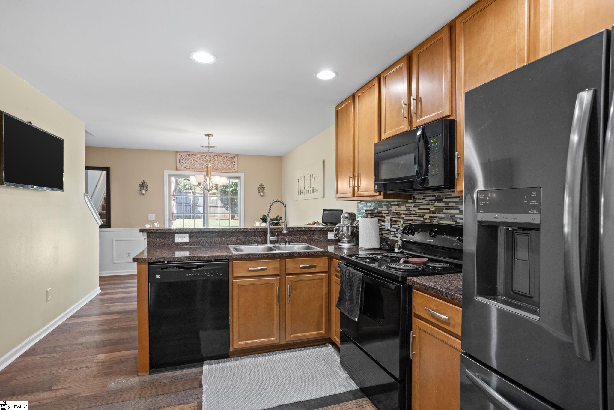 19 Ivory Arch Court Property Photo 15