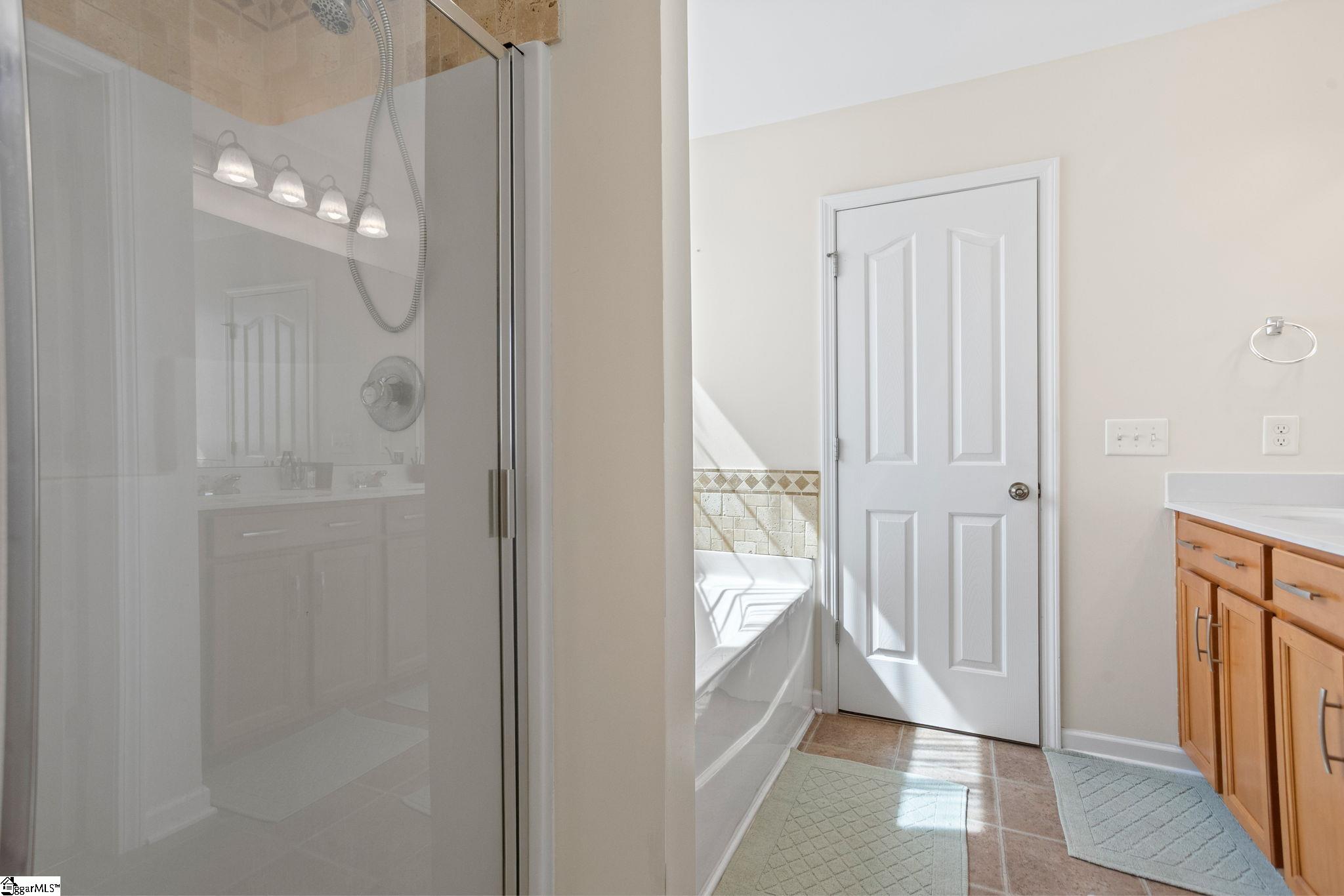 19 Ivory Arch Court Property Photo 29