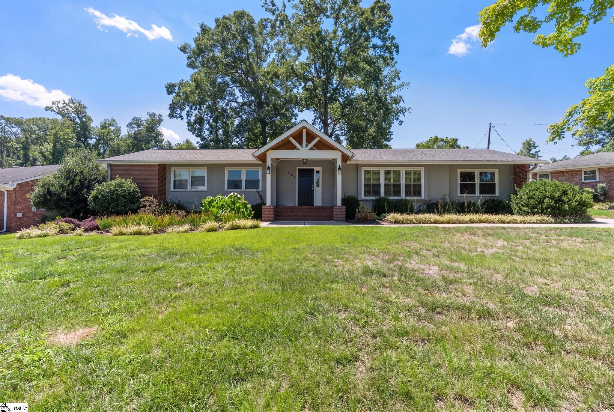 107 Hiawatha Drive Property Photo 29