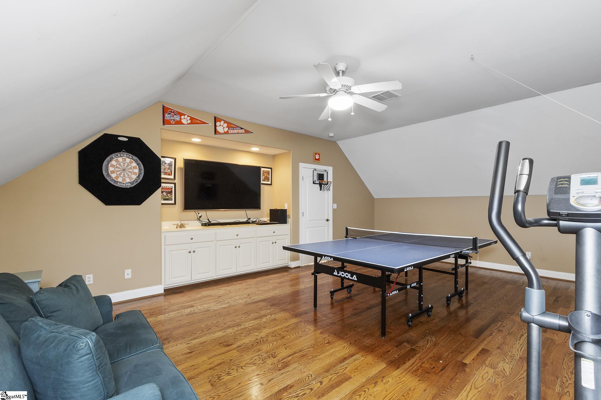 205 Graylyn Drive Property Photo 33