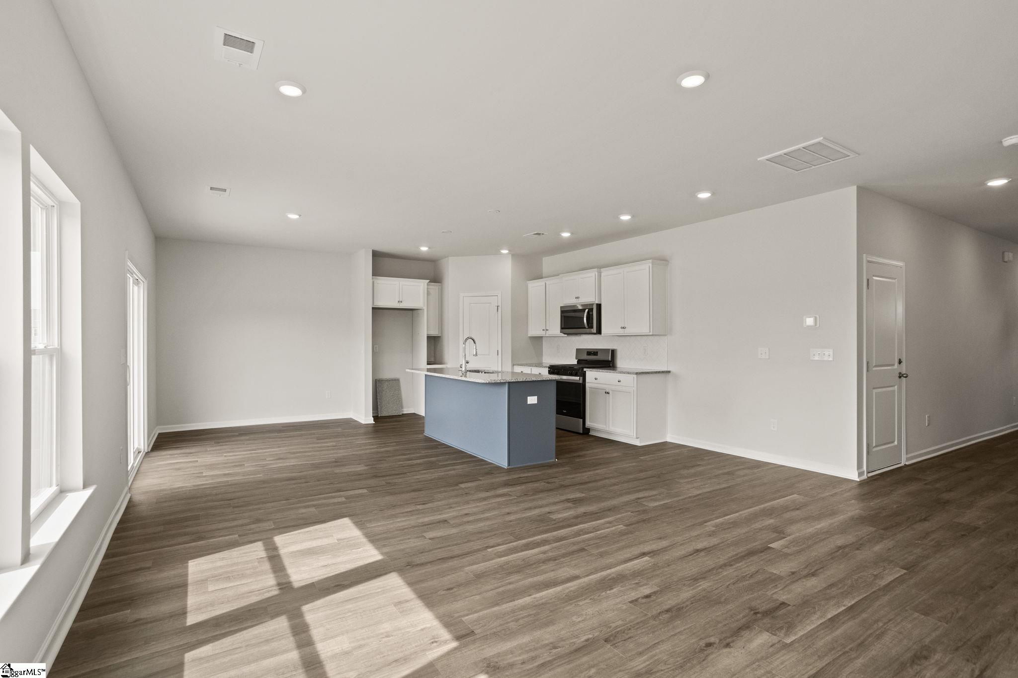 108 Wilson School Street Property Photo 6