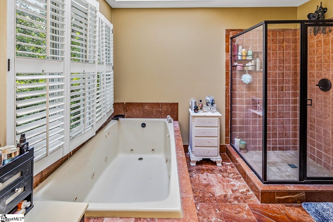 17 Misty Oaks Drive Property Photo 25