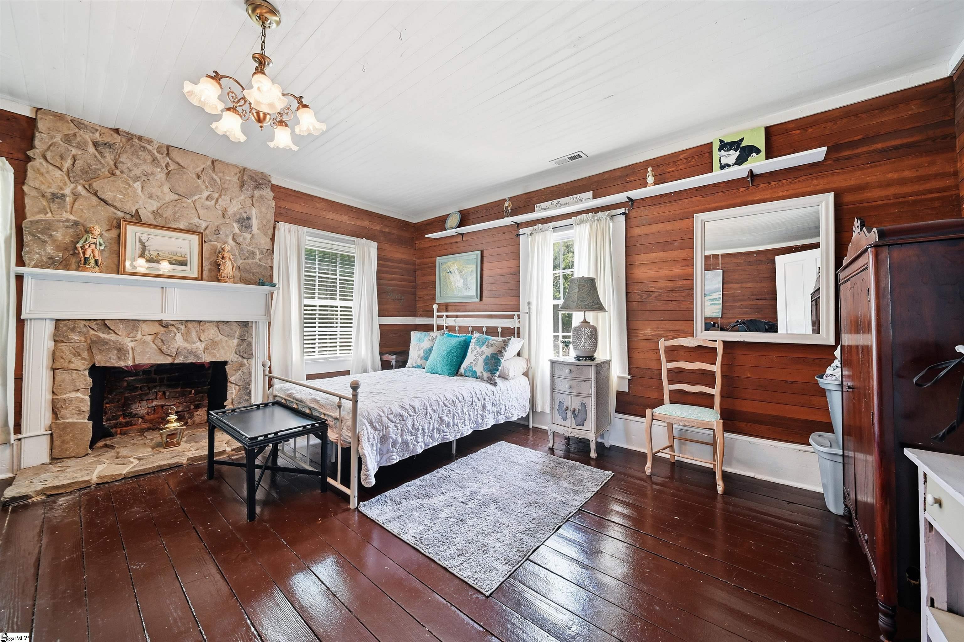 124 E Mcgee Street Property Photo 33