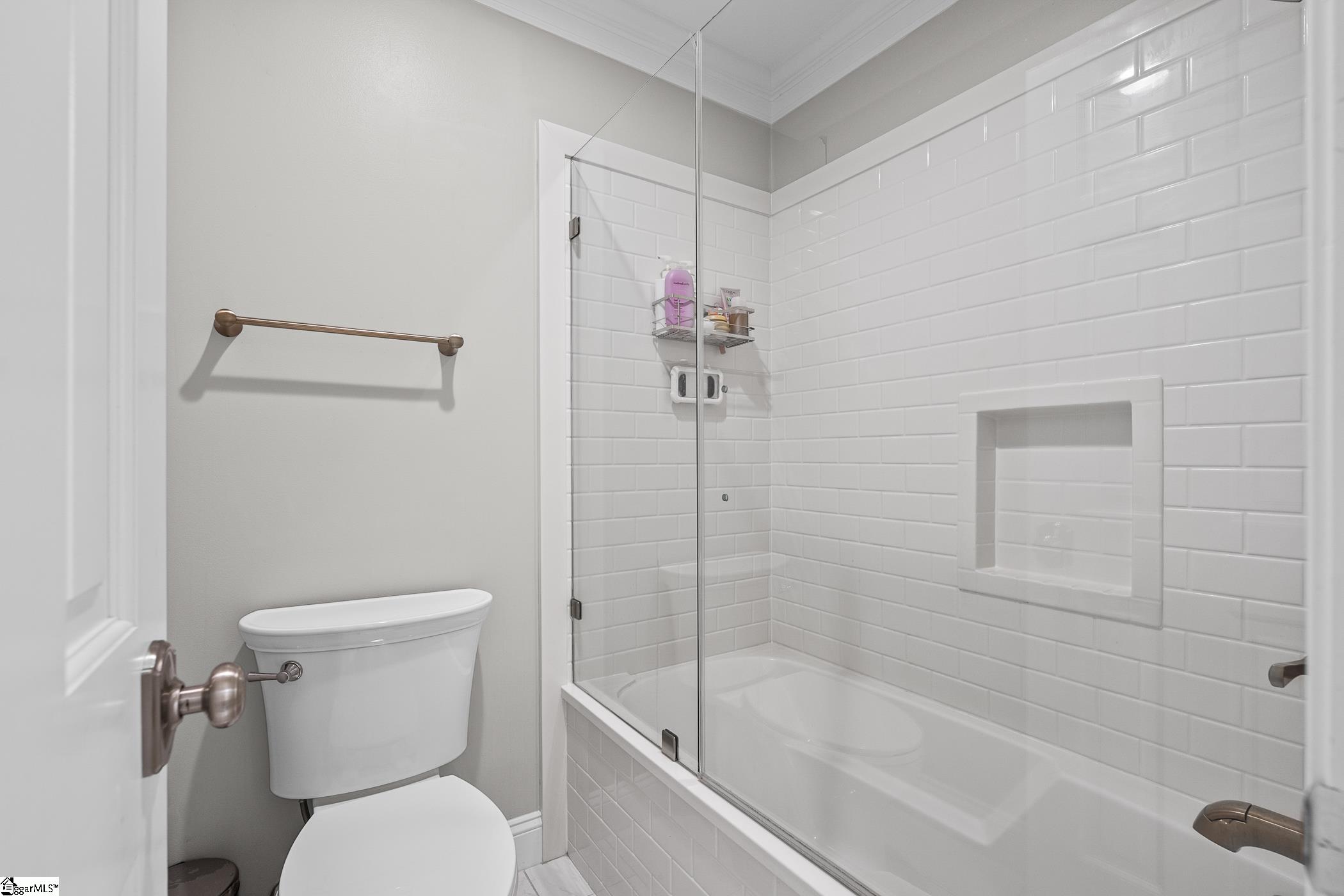 107 Annandale Avenue Property Photo 31