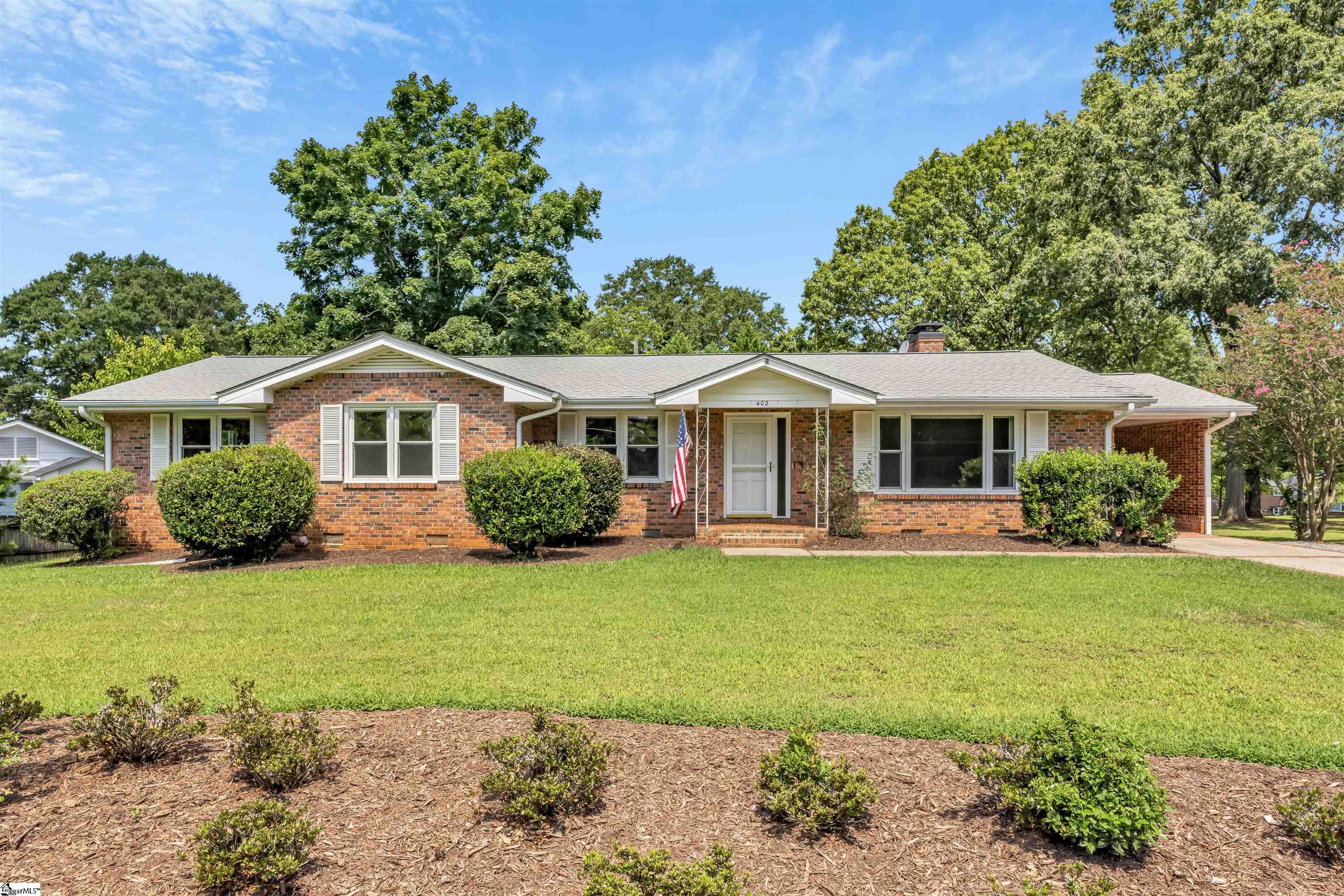 402 Springwood Drive