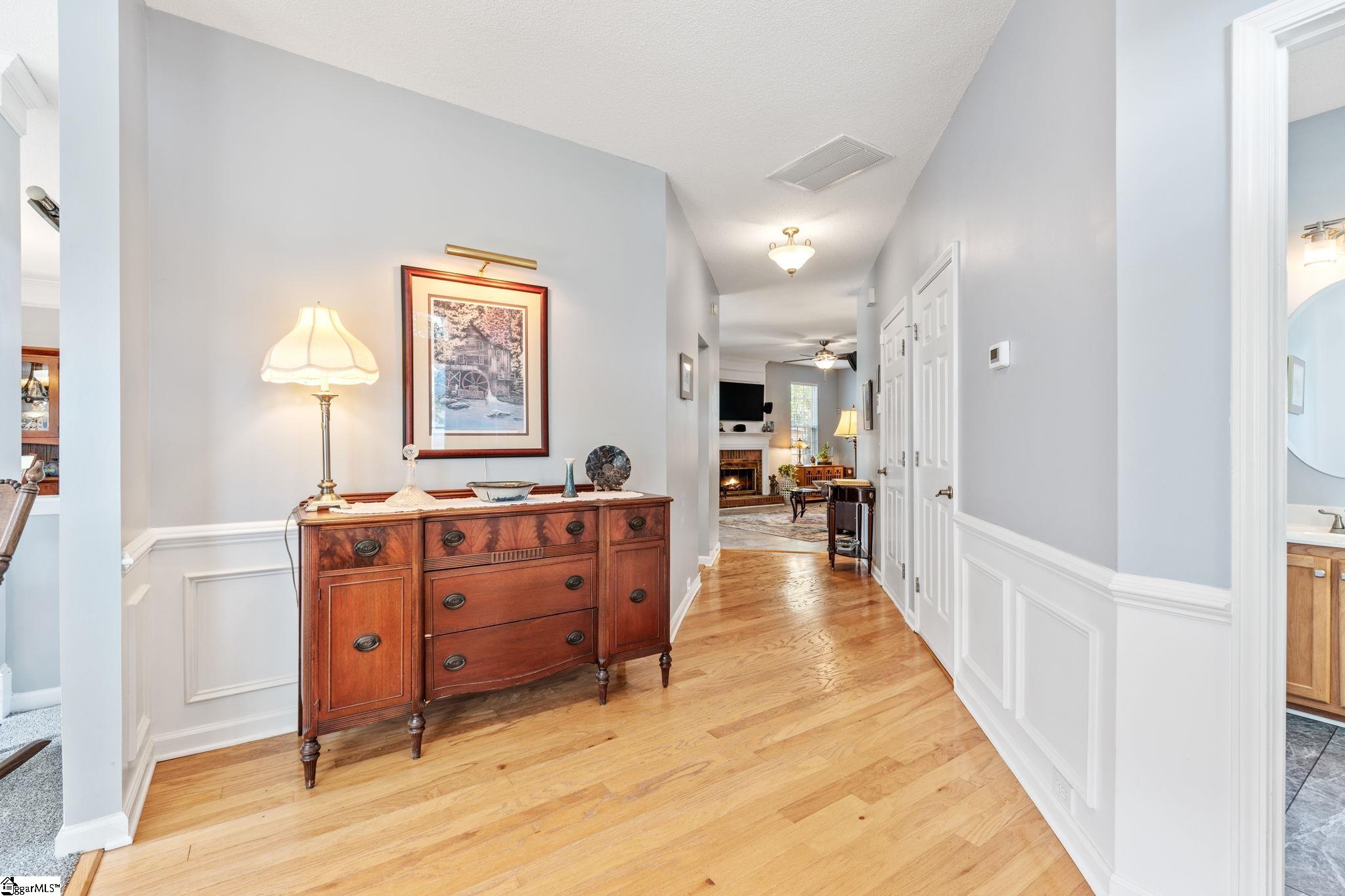 194 Birkhall Circle Property Photo 2