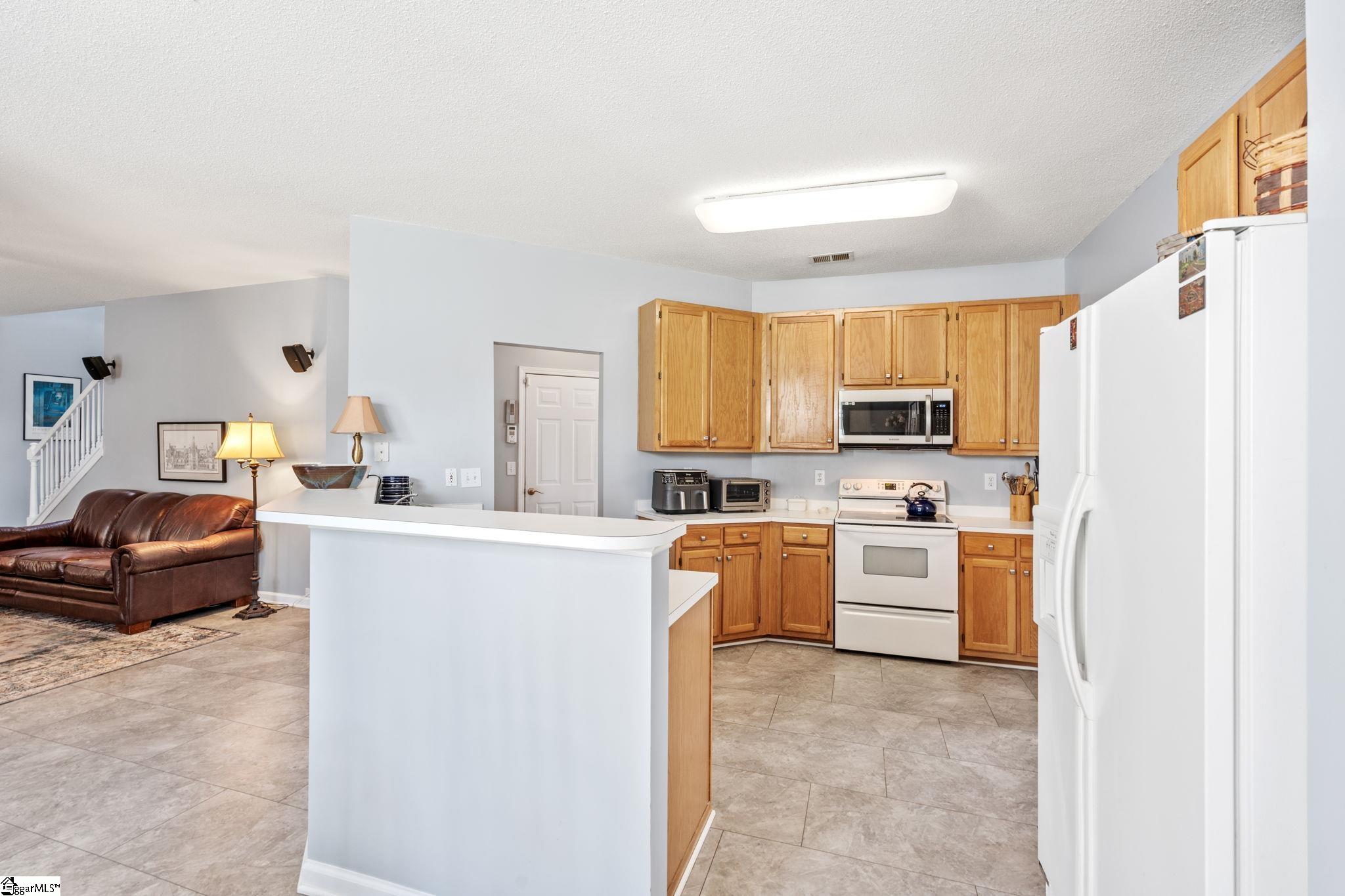 194 Birkhall Circle Property Photo 13
