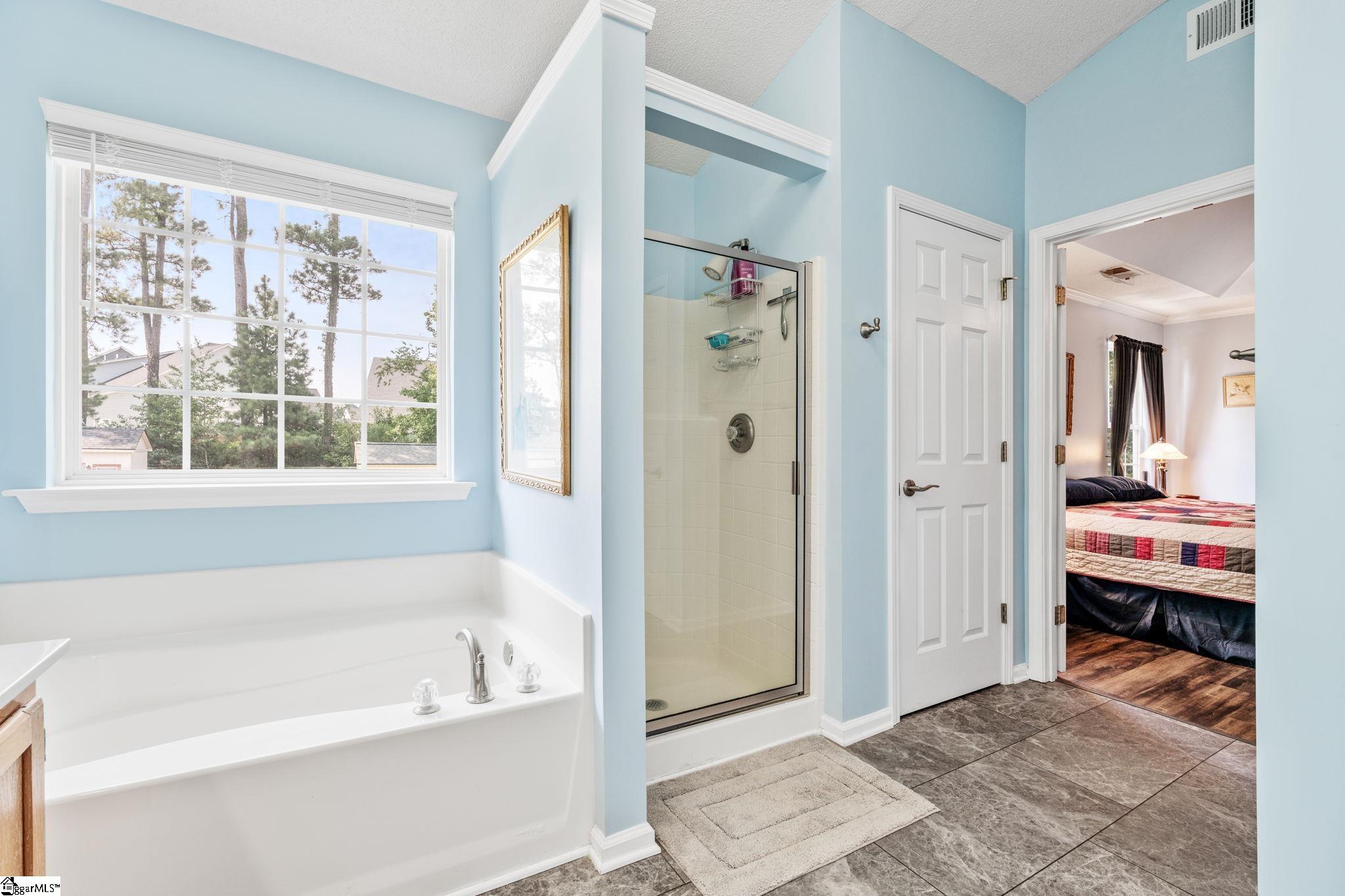 194 Birkhall Circle Property Photo 27