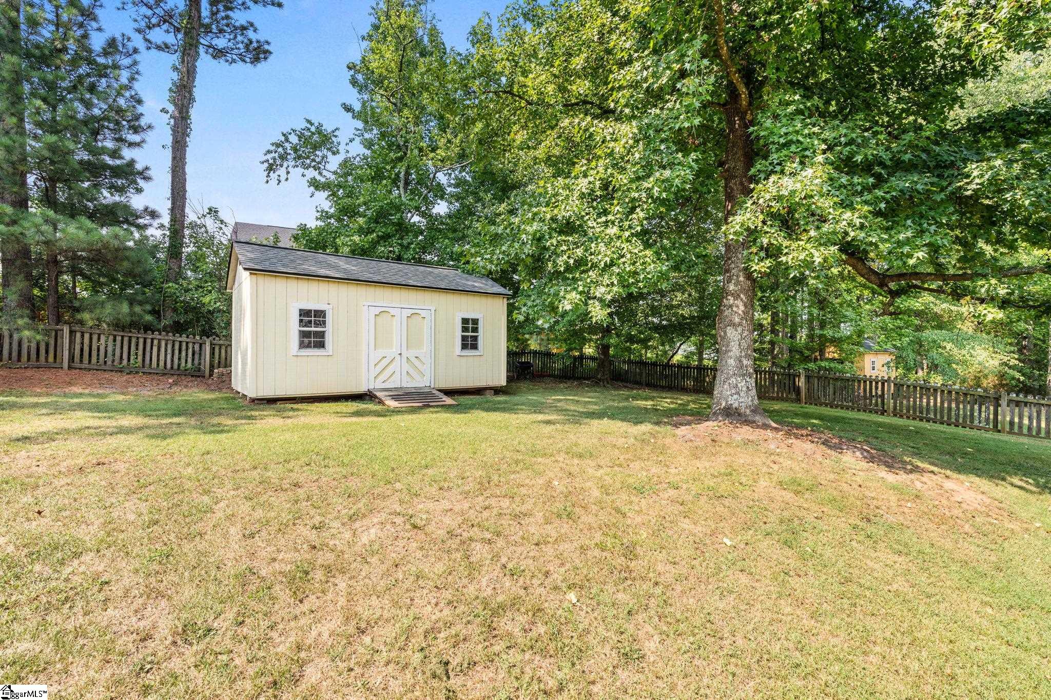 194 Birkhall Circle Property Photo 39