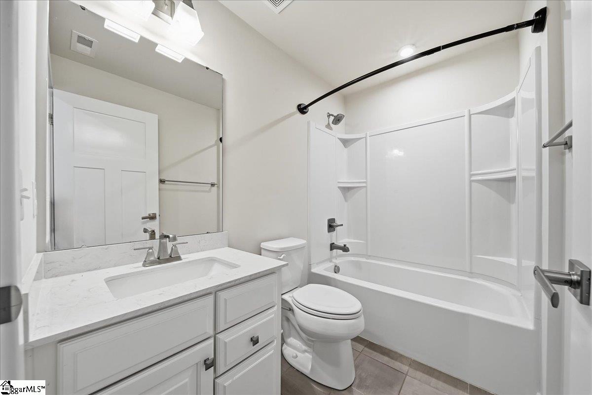 2 Tytan Court Property Photo 14