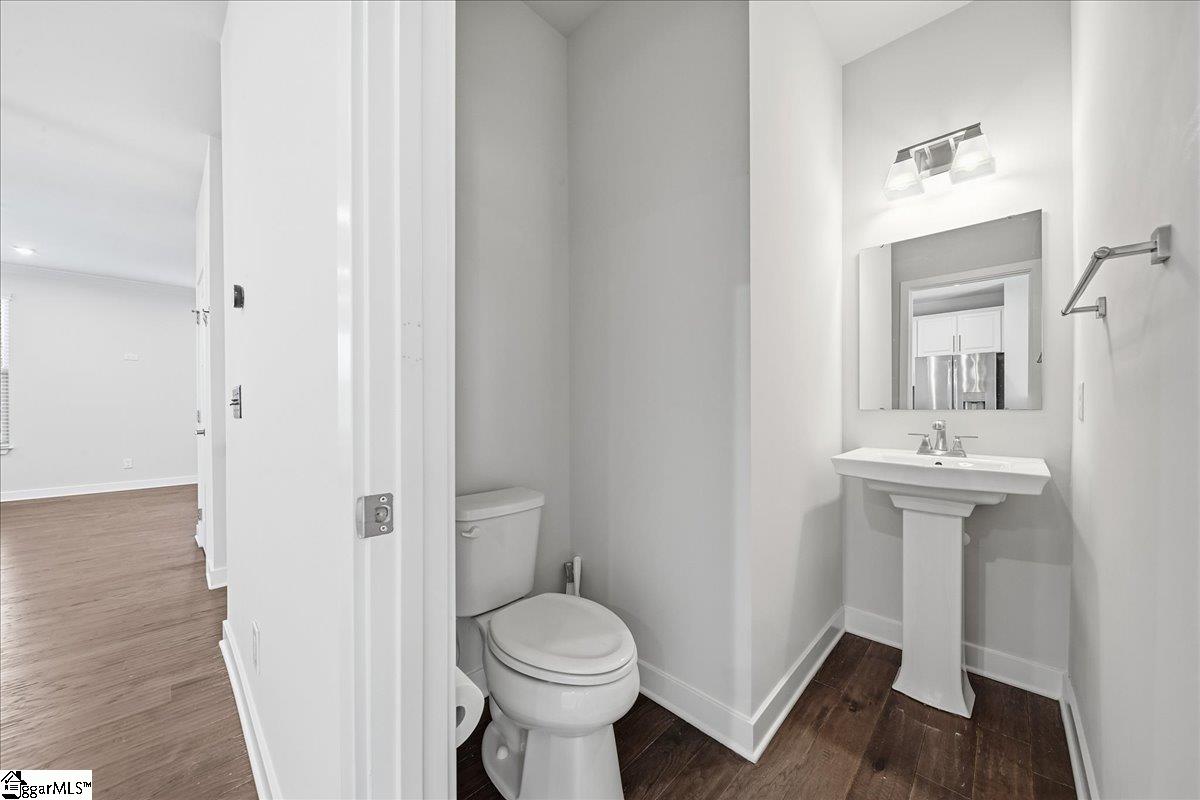 2 Tytan Court Property Photo 16