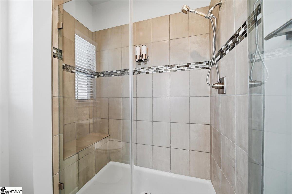 2 Tytan Court Property Photo 28