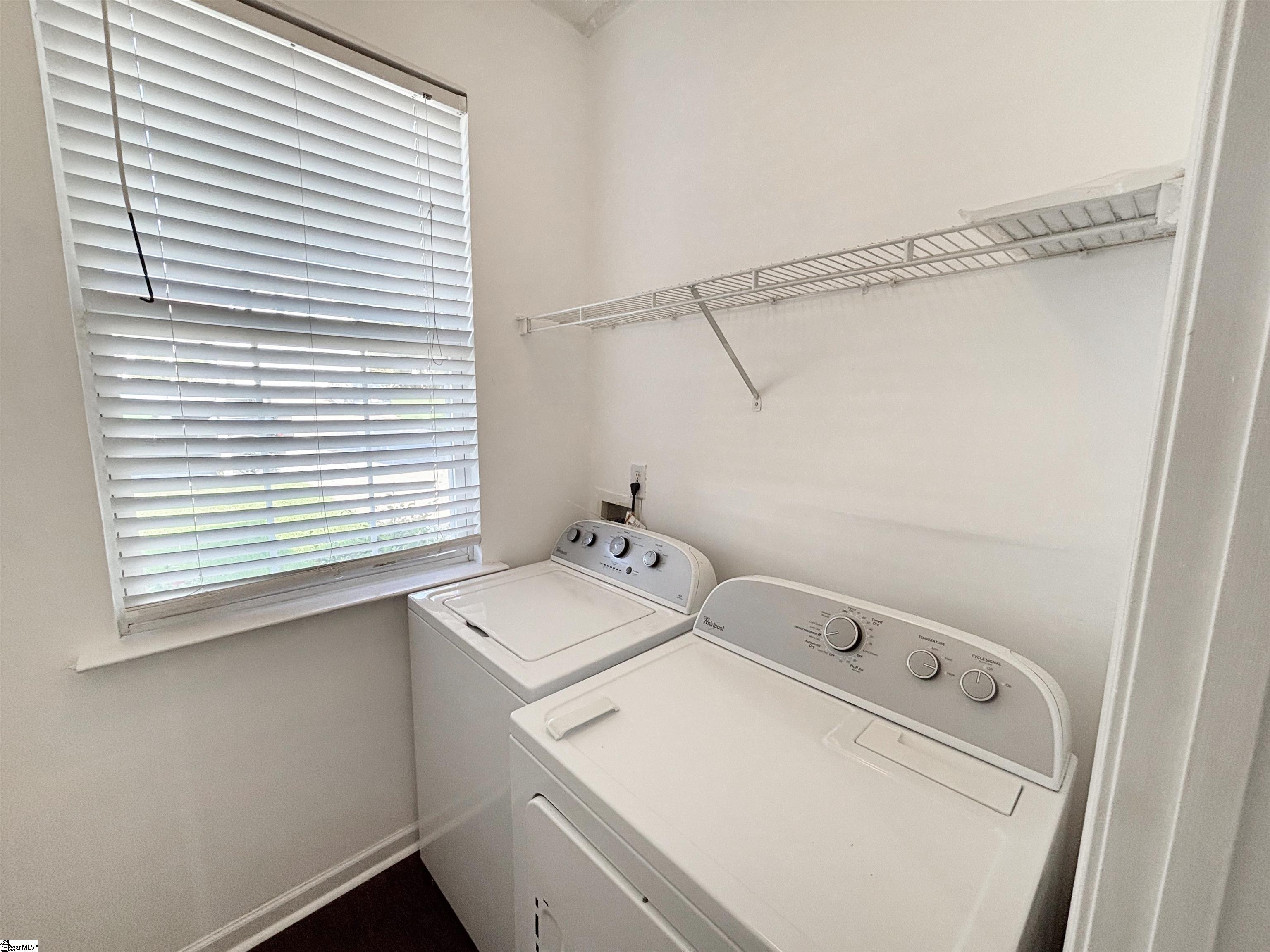 1599407 Property Photo 18