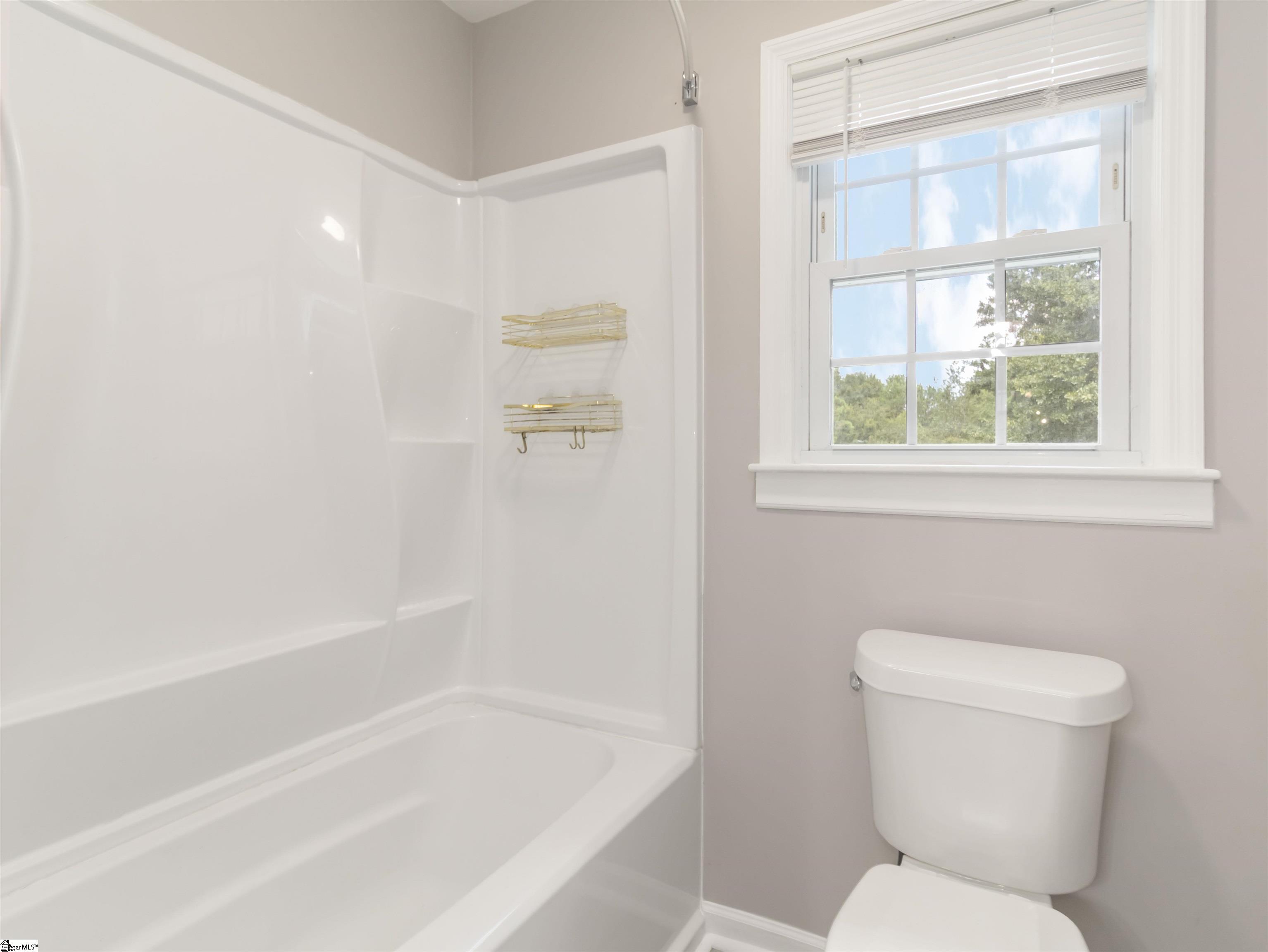 371 Davis Road Property Photo 34